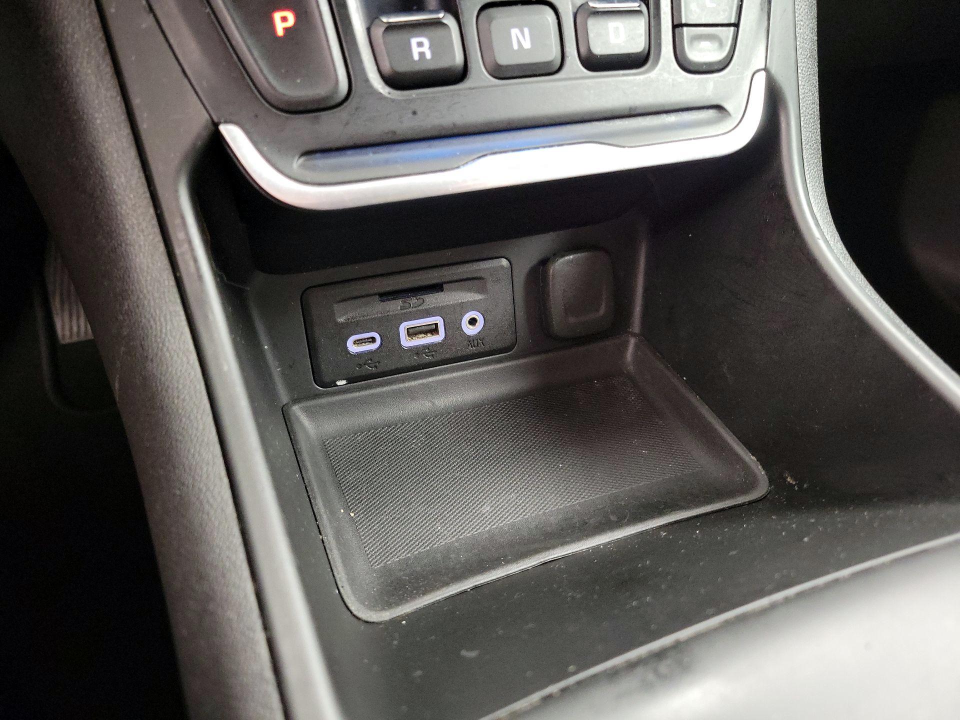 Thumbnail: 2020 GMC Terrain - 18