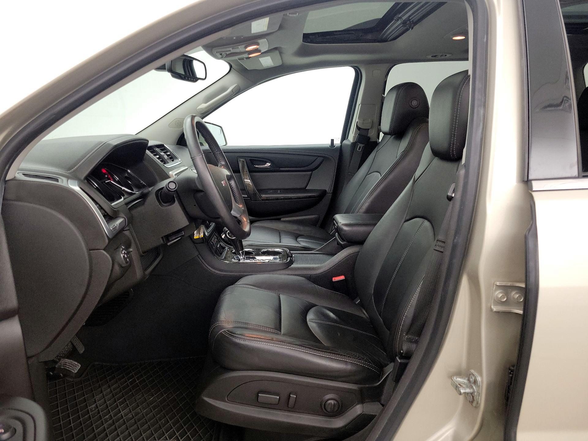 Thumbnail: 2016 GMC Acadia - 11