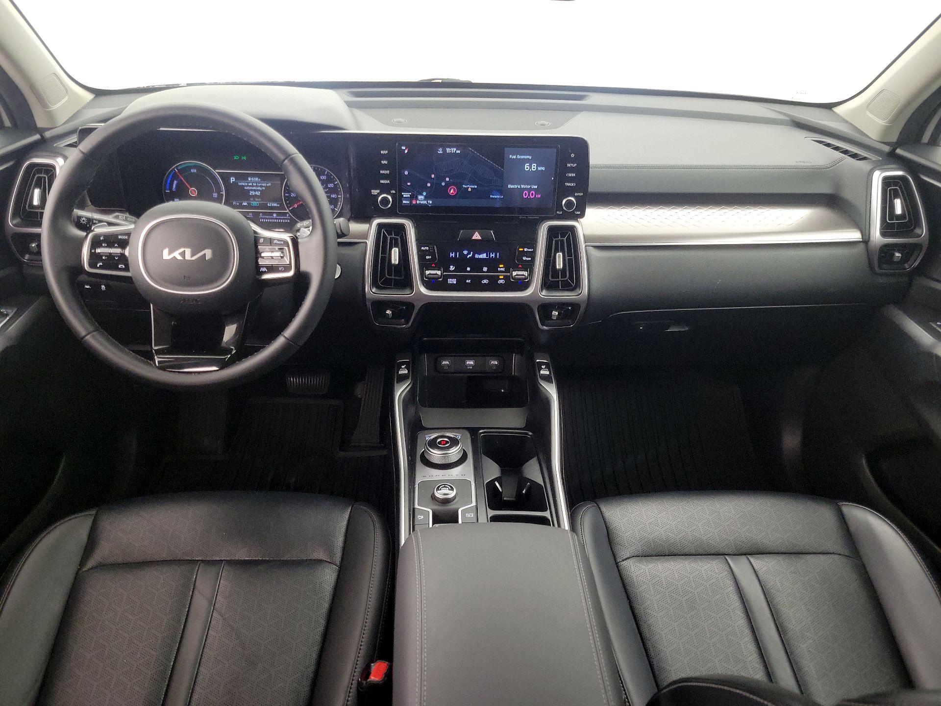 Thumbnail: 2022 Kia Sorento - 9