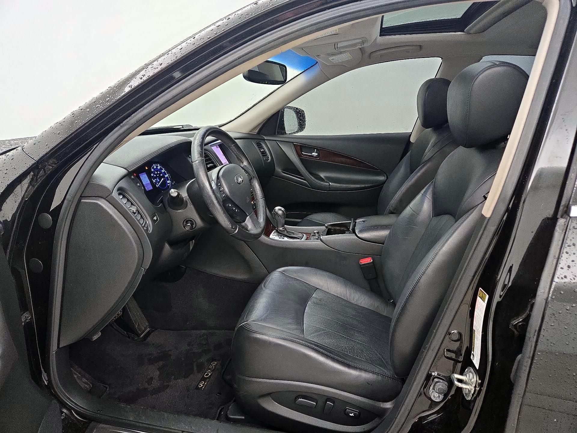 Thumbnail: 2017 INFINITI QX50 - 11