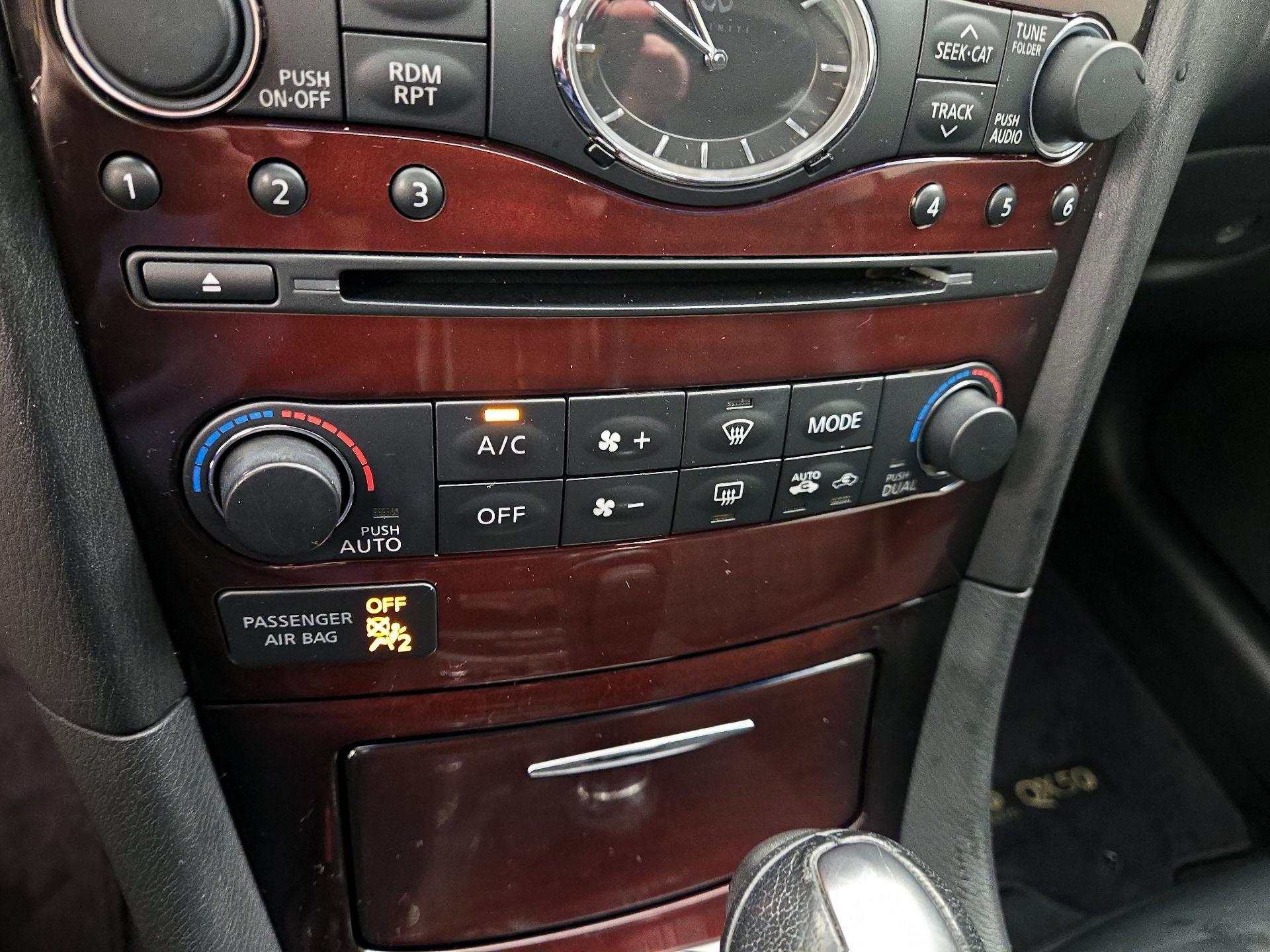 Thumbnail: 2017 INFINITI QX50 - 16