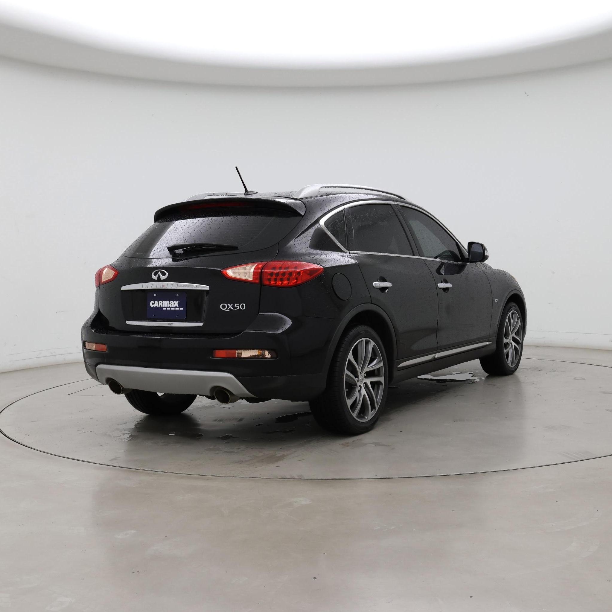 Thumbnail: 2017 INFINITI QX50 - 8