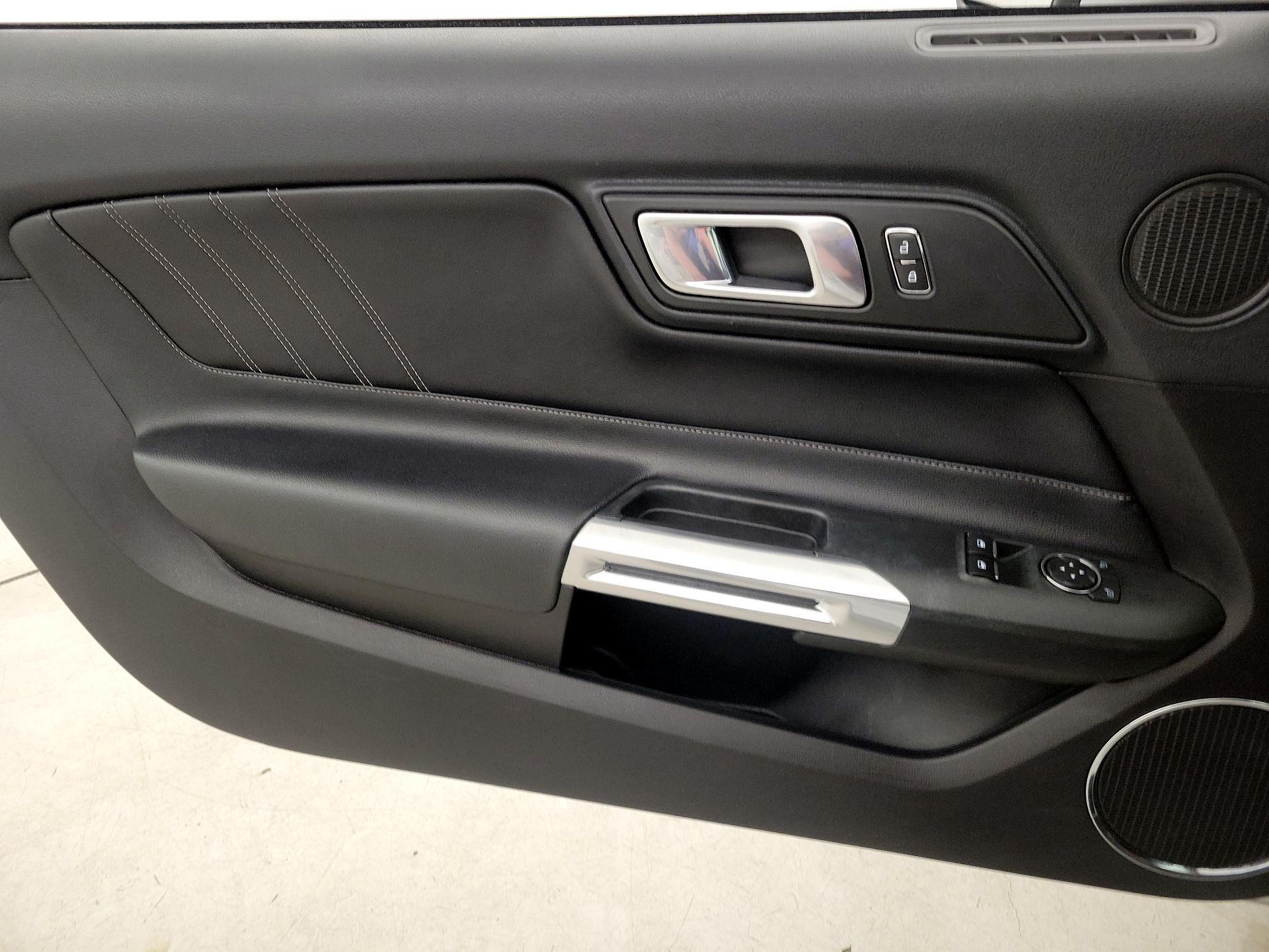 Thumbnail: 2018 Ford Mustang - 12