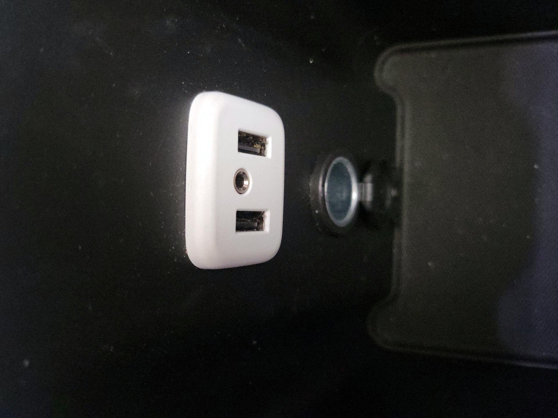 Thumbnail: 2019 Buick Envision - 19