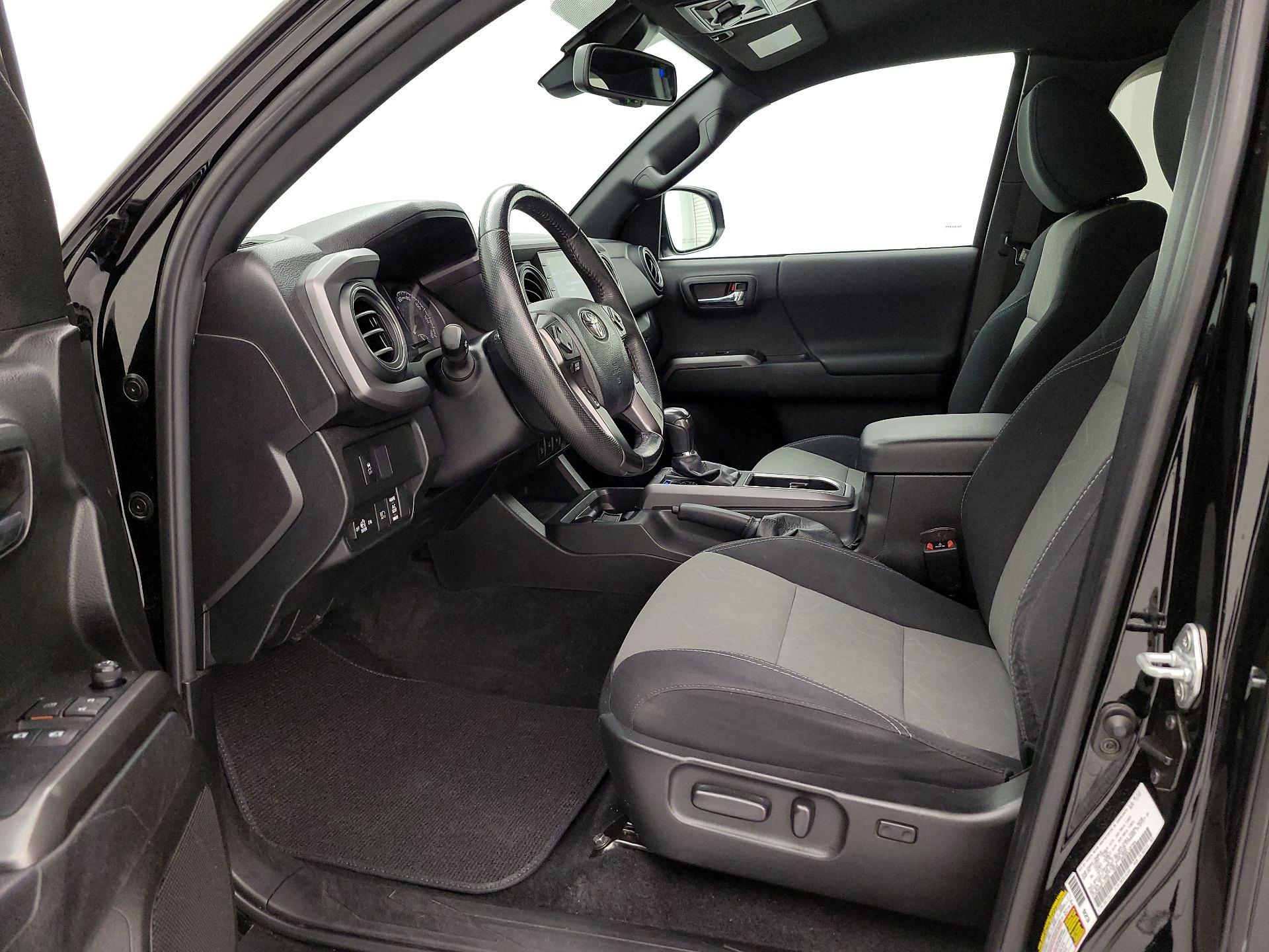 Thumbnail: 2023 Toyota Tacoma - 11