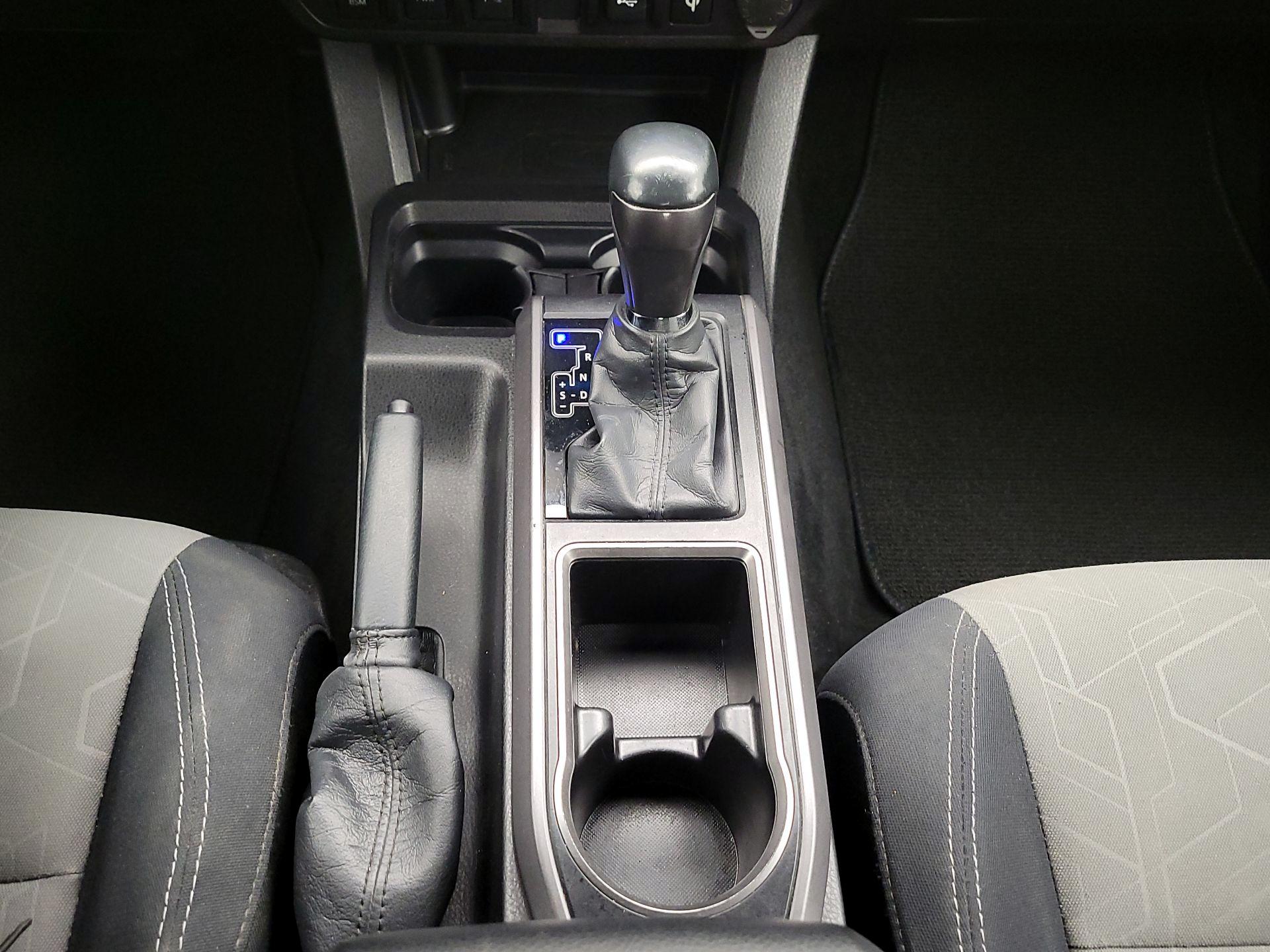 Thumbnail: 2023 Toyota Tacoma - 17