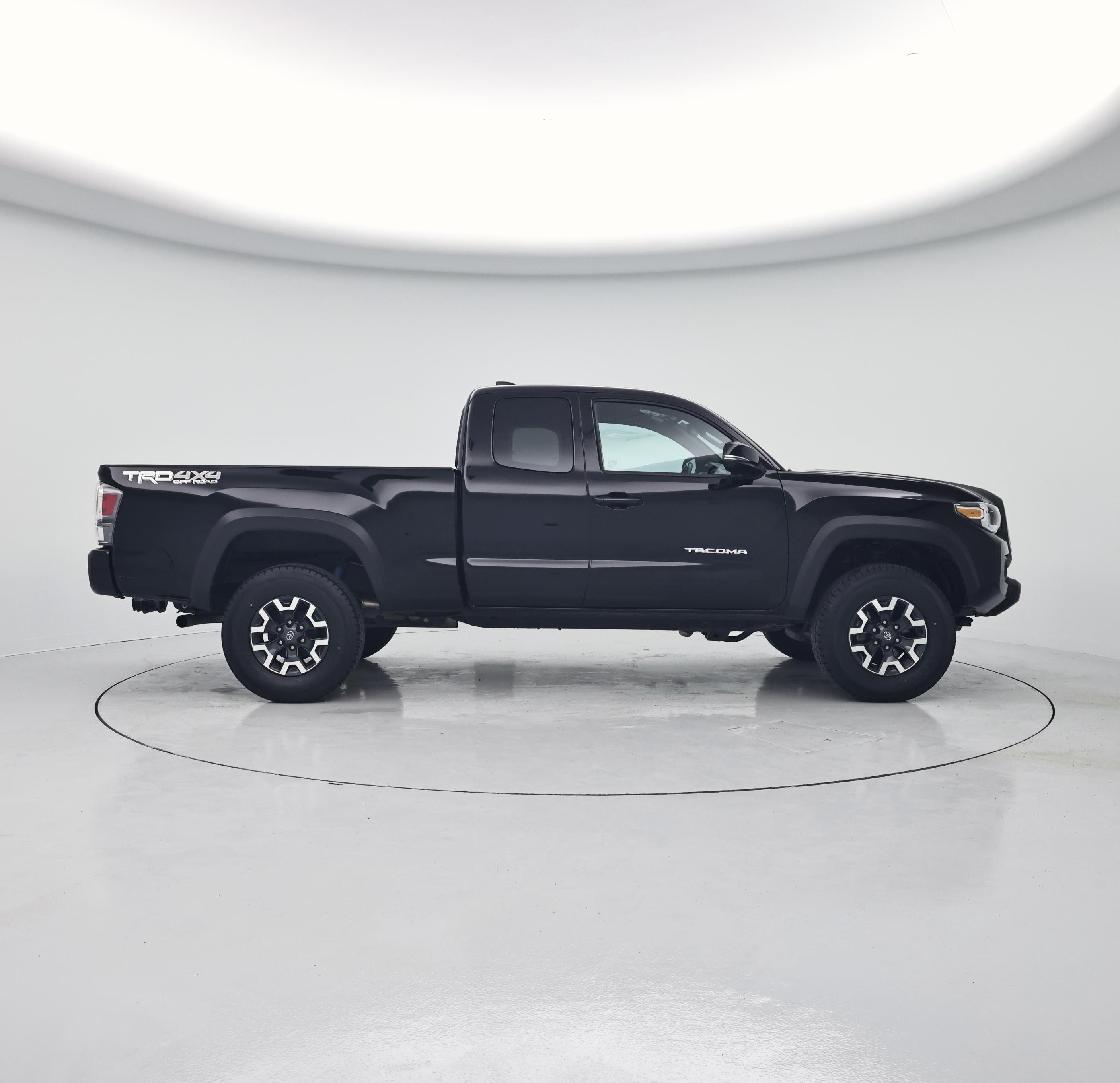 Thumbnail: 2023 Toyota Tacoma - 7