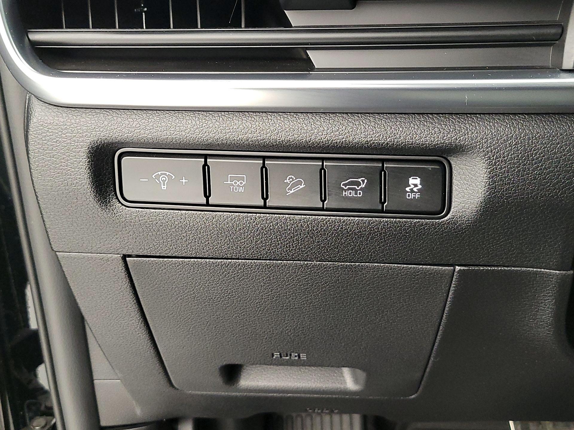 Thumbnail: 2023 Kia Telluride - 13