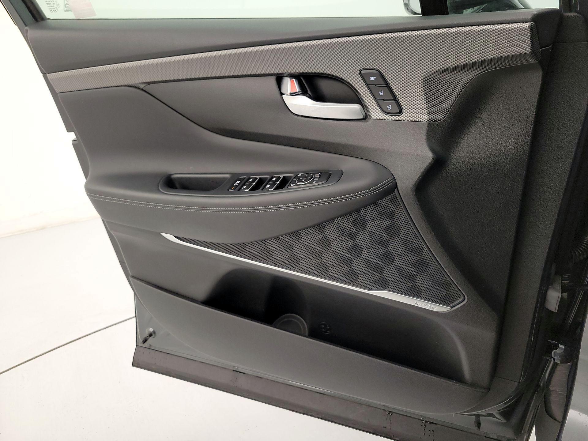 Thumbnail: 2020 Hyundai Santa Fe - 12