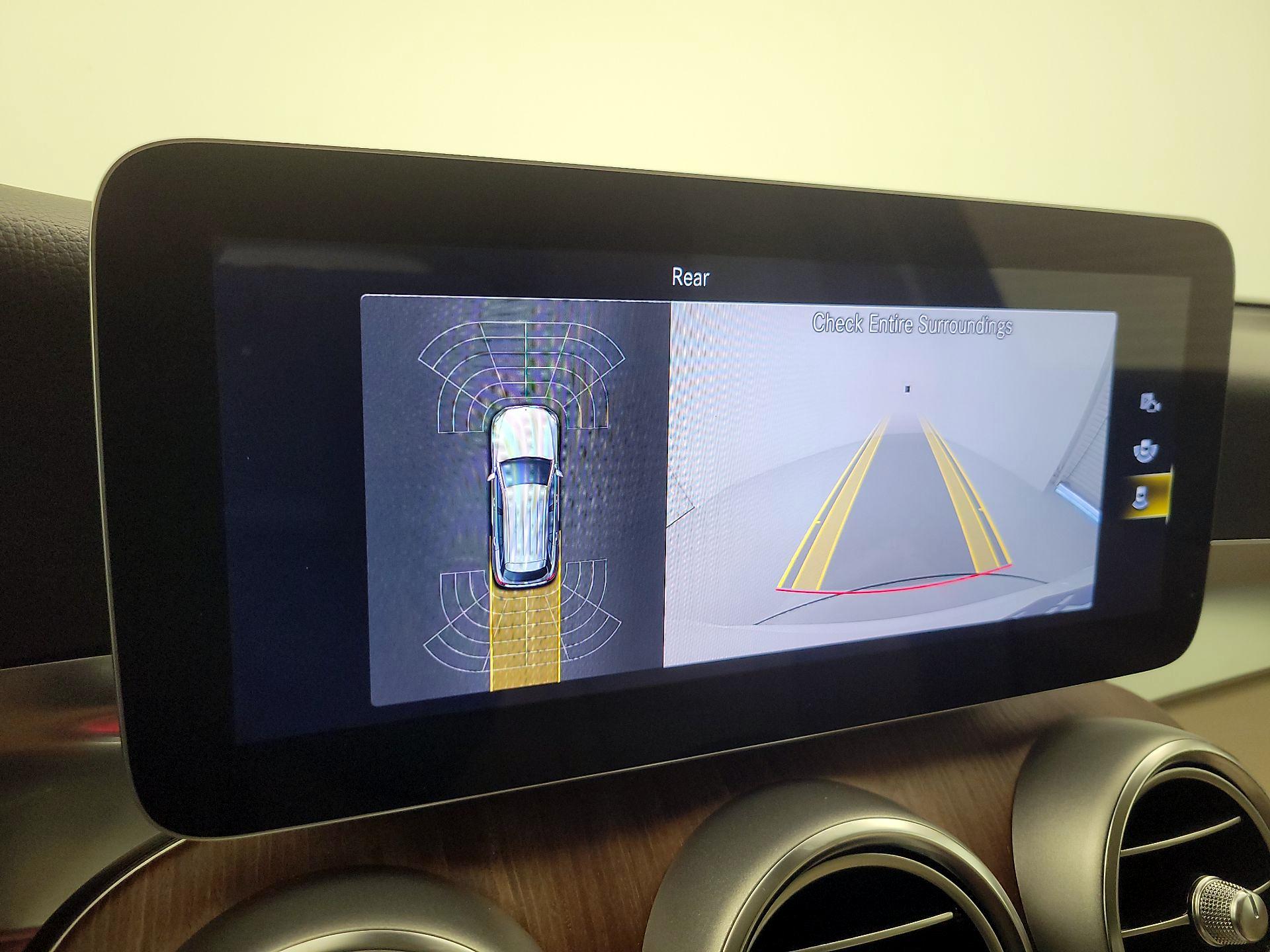 Thumbnail: 2022 Mercedes-Benz GLC - 14