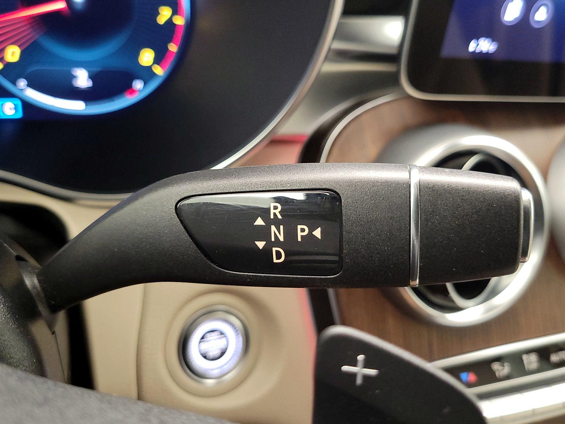 Thumbnail: 2022 Mercedes-Benz GLC - 17