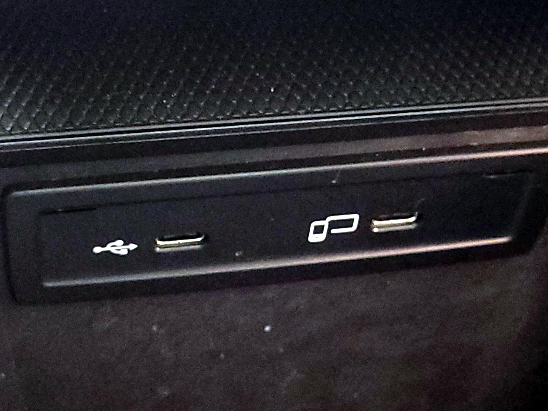 Thumbnail: 2022 Mercedes-Benz GLC - 18