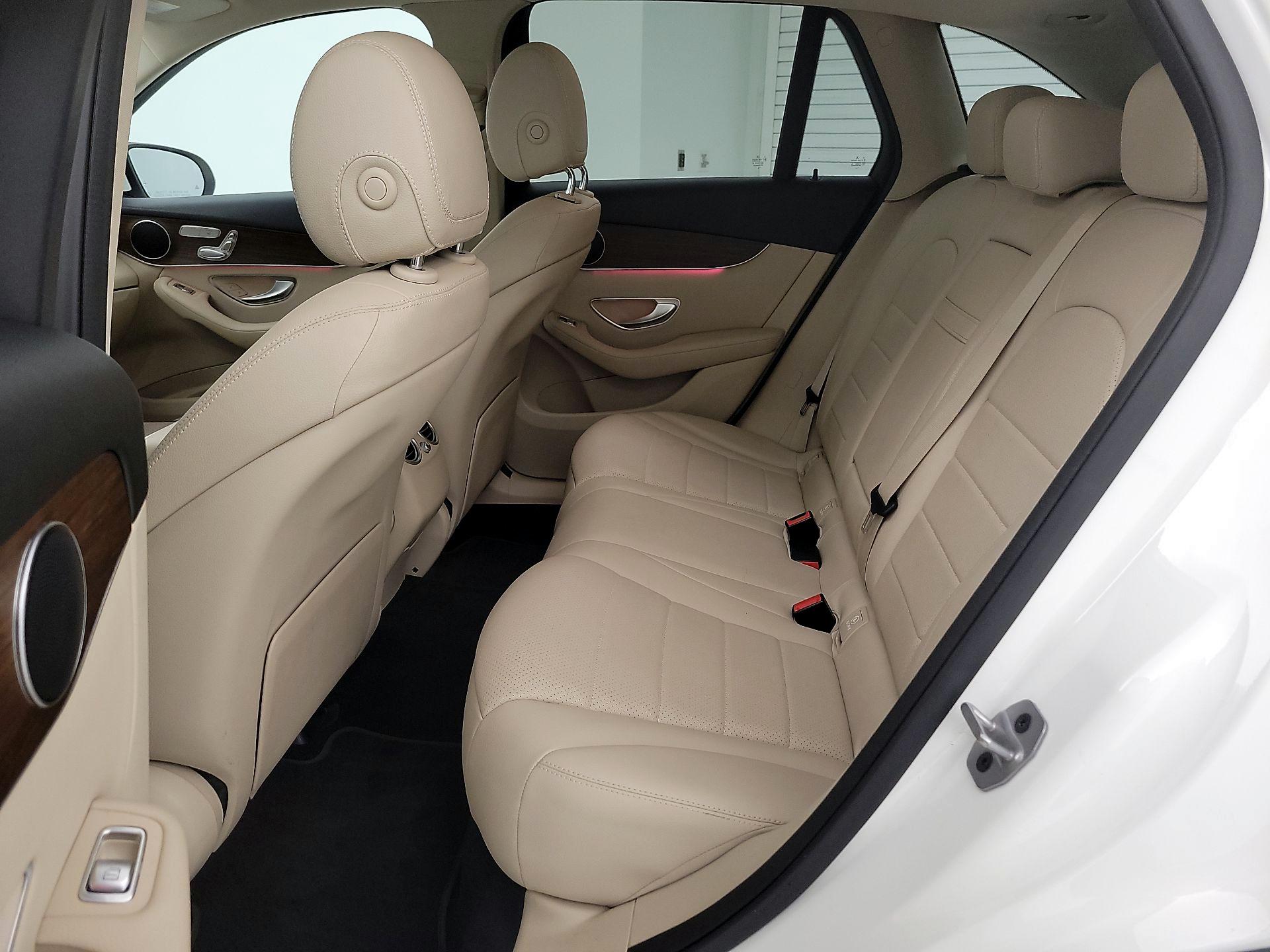 Thumbnail: 2022 Mercedes-Benz GLC - 19