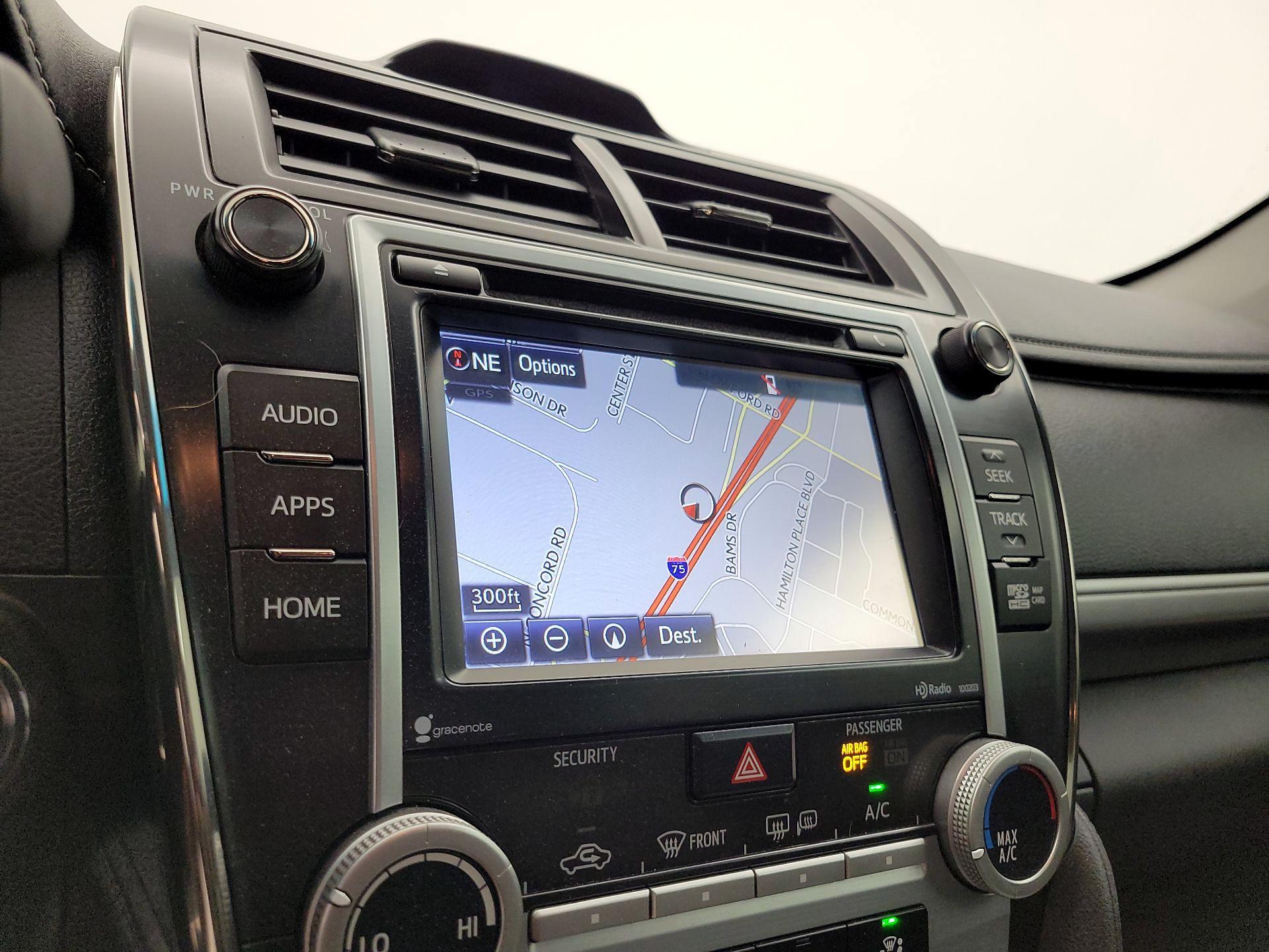 Thumbnail: 2014 Toyota Camry - 14