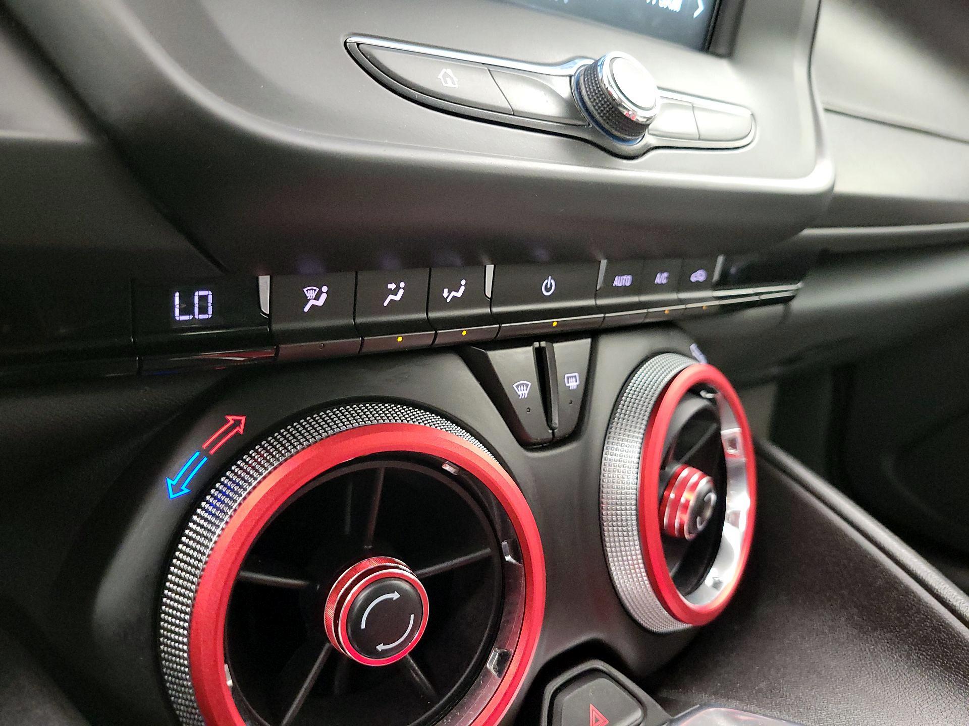 Thumbnail: 2017 Chevrolet Camaro - 16