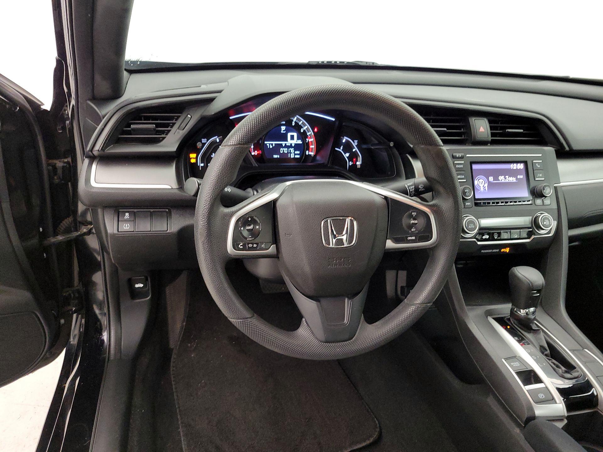 Thumbnail: 2017 Honda Civic - 9