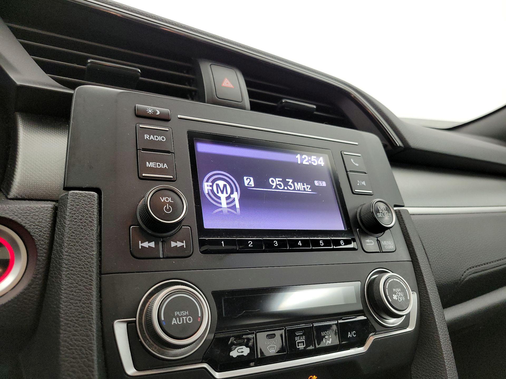 Thumbnail: 2017 Honda Civic - 15