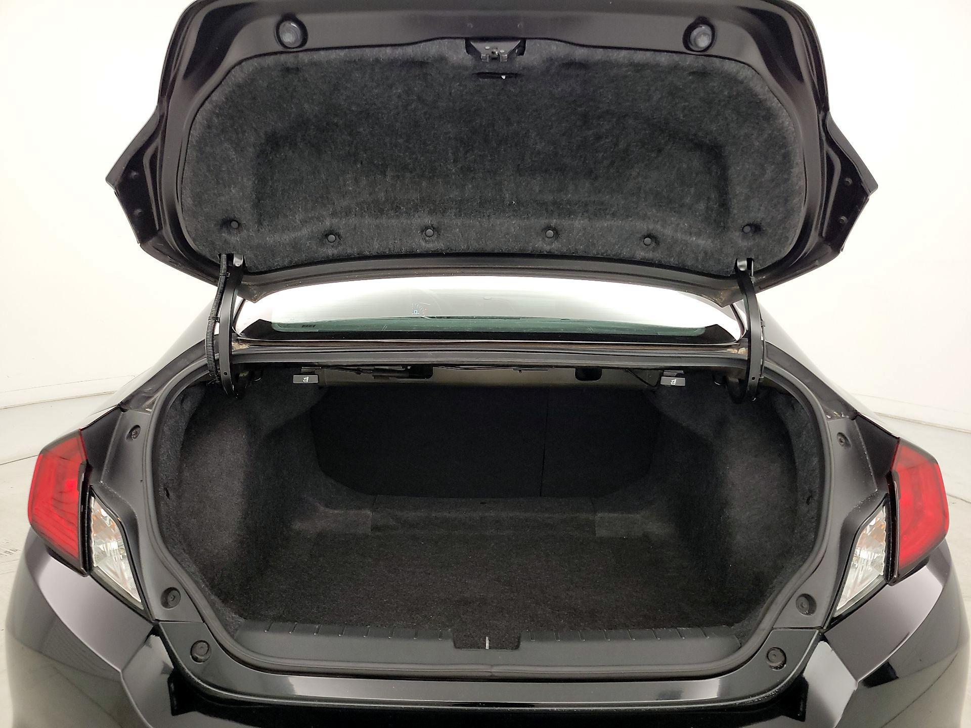 Thumbnail: 2017 Honda Civic - 20