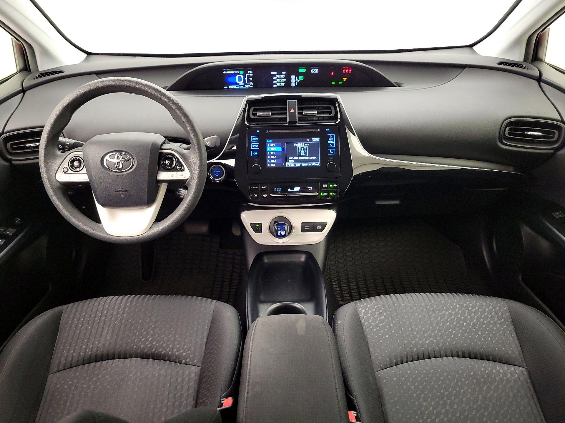 Thumbnail: 2018 Toyota Prius - 9