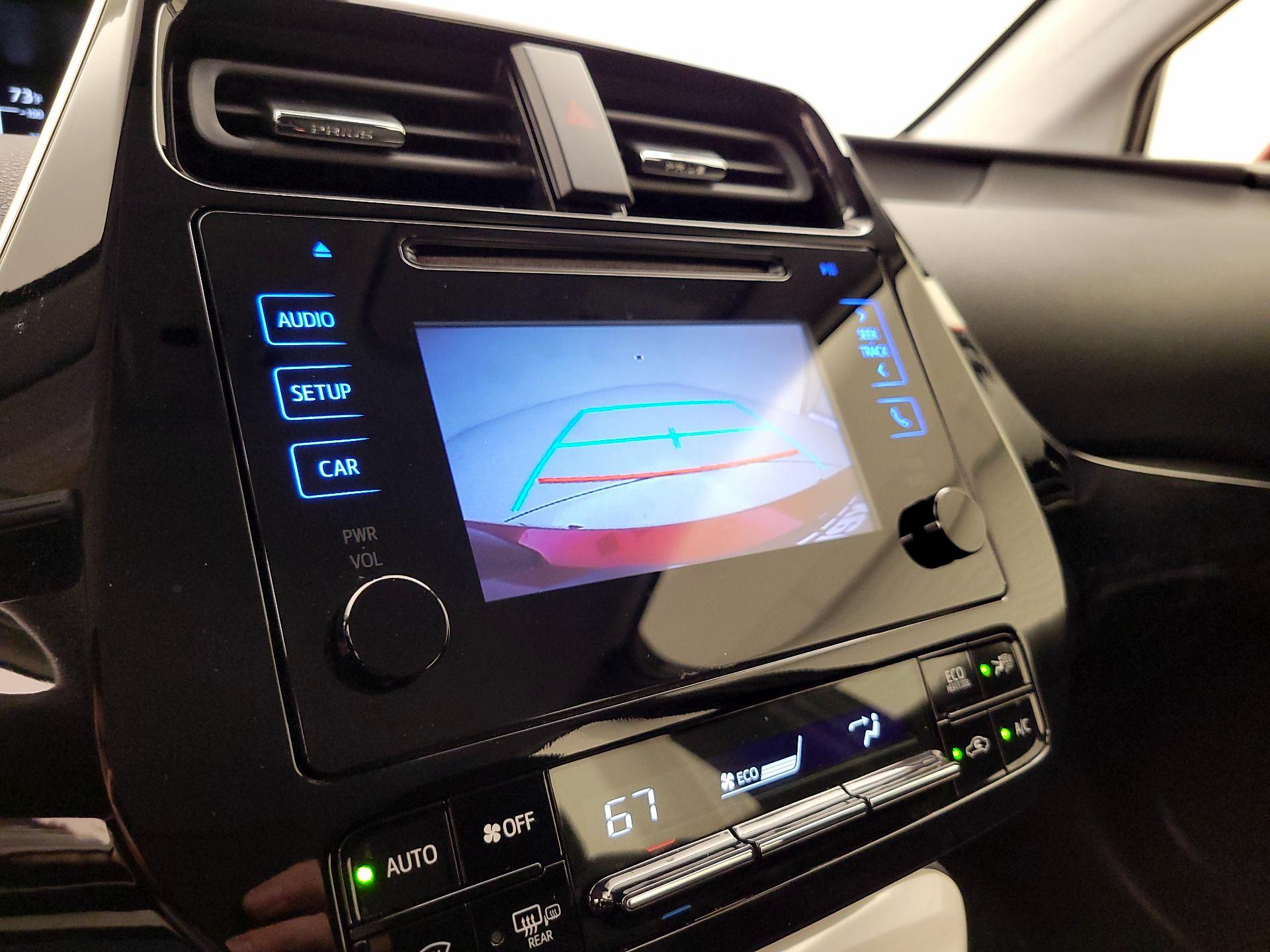 Thumbnail: 2018 Toyota Prius - 14