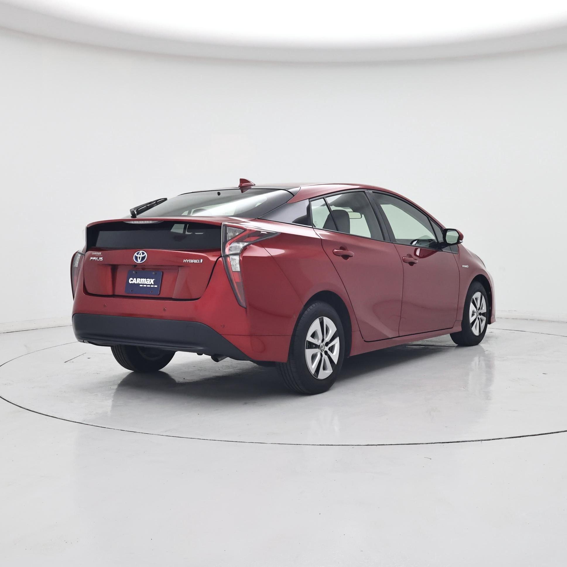 Thumbnail: 2018 Toyota Prius - 8