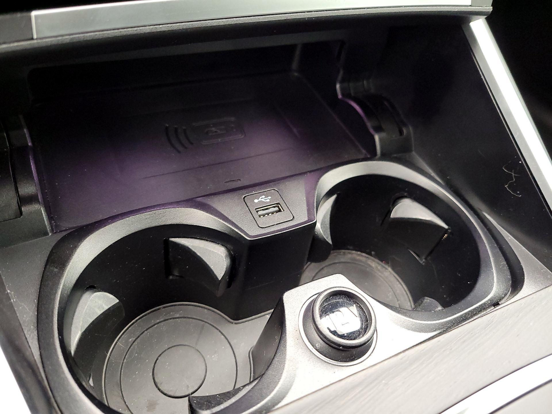 Thumbnail: 2024 BMW 3 Series - 19