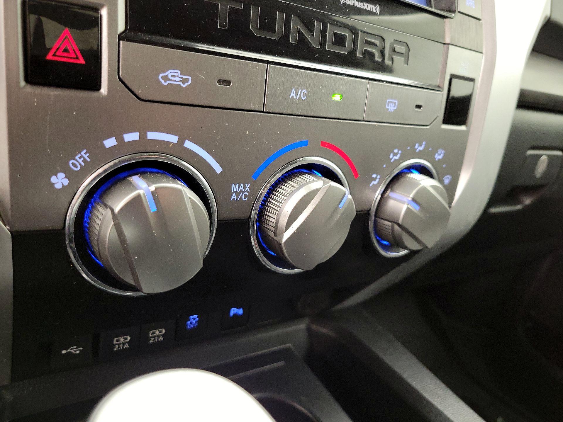 Thumbnail: 2021 Toyota Tundra - 17