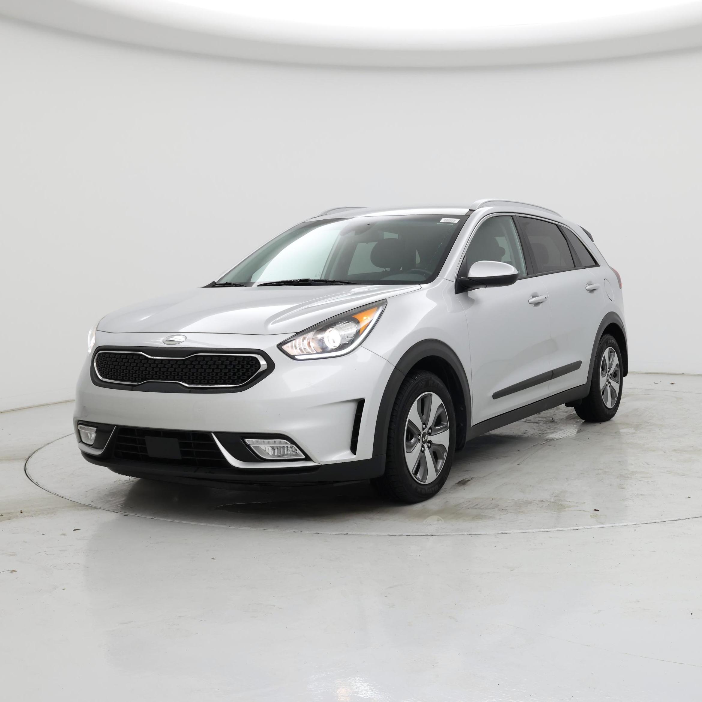 Thumbnail: 2019 Kia Niro - 4