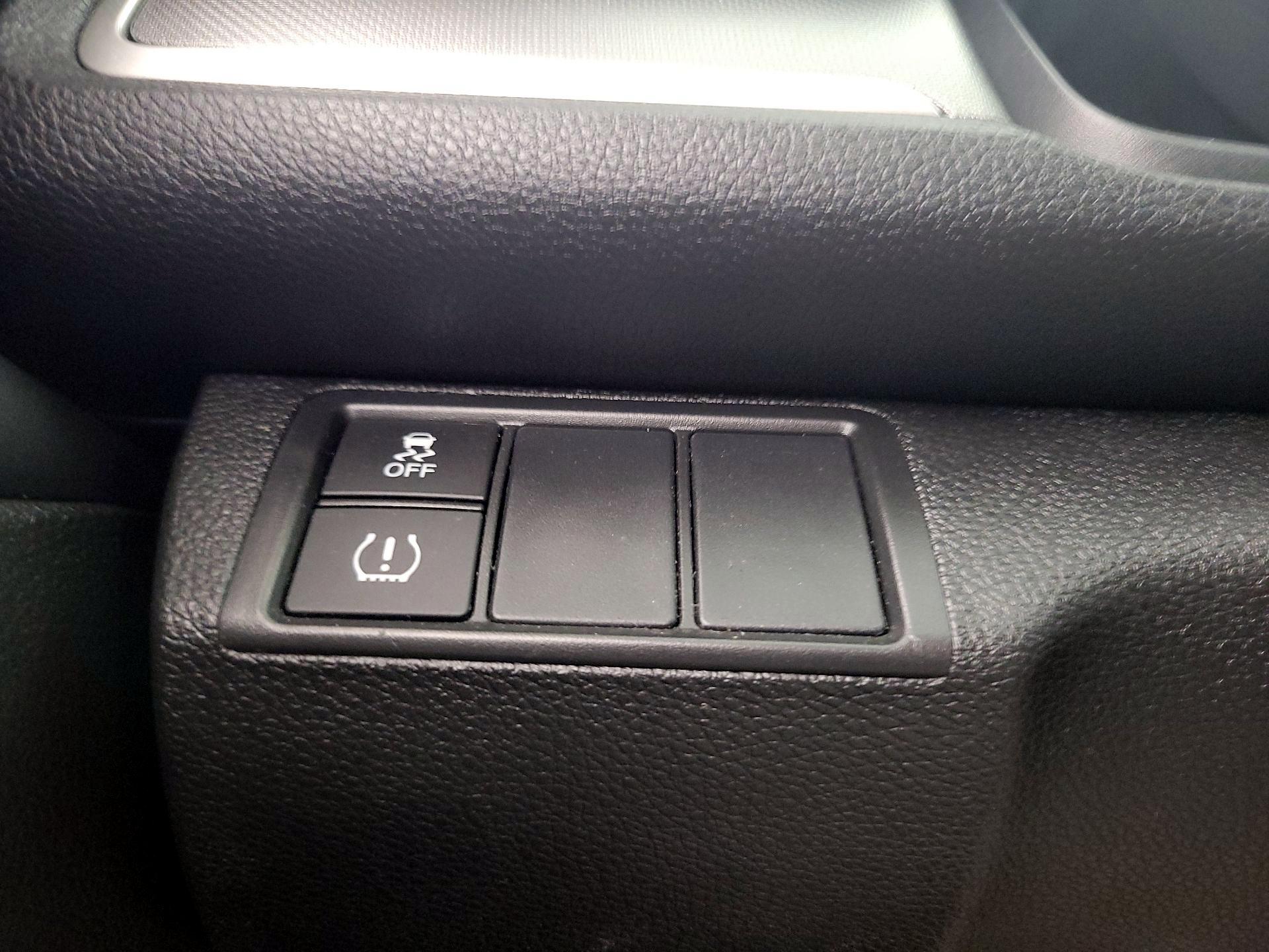 Thumbnail: 2016 Honda Civic - 13