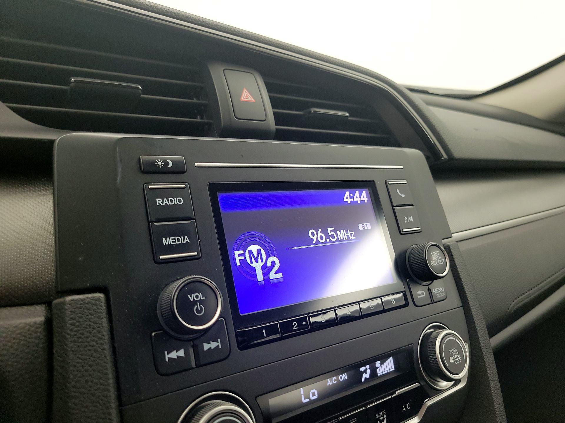 Thumbnail: 2016 Honda Civic - 15