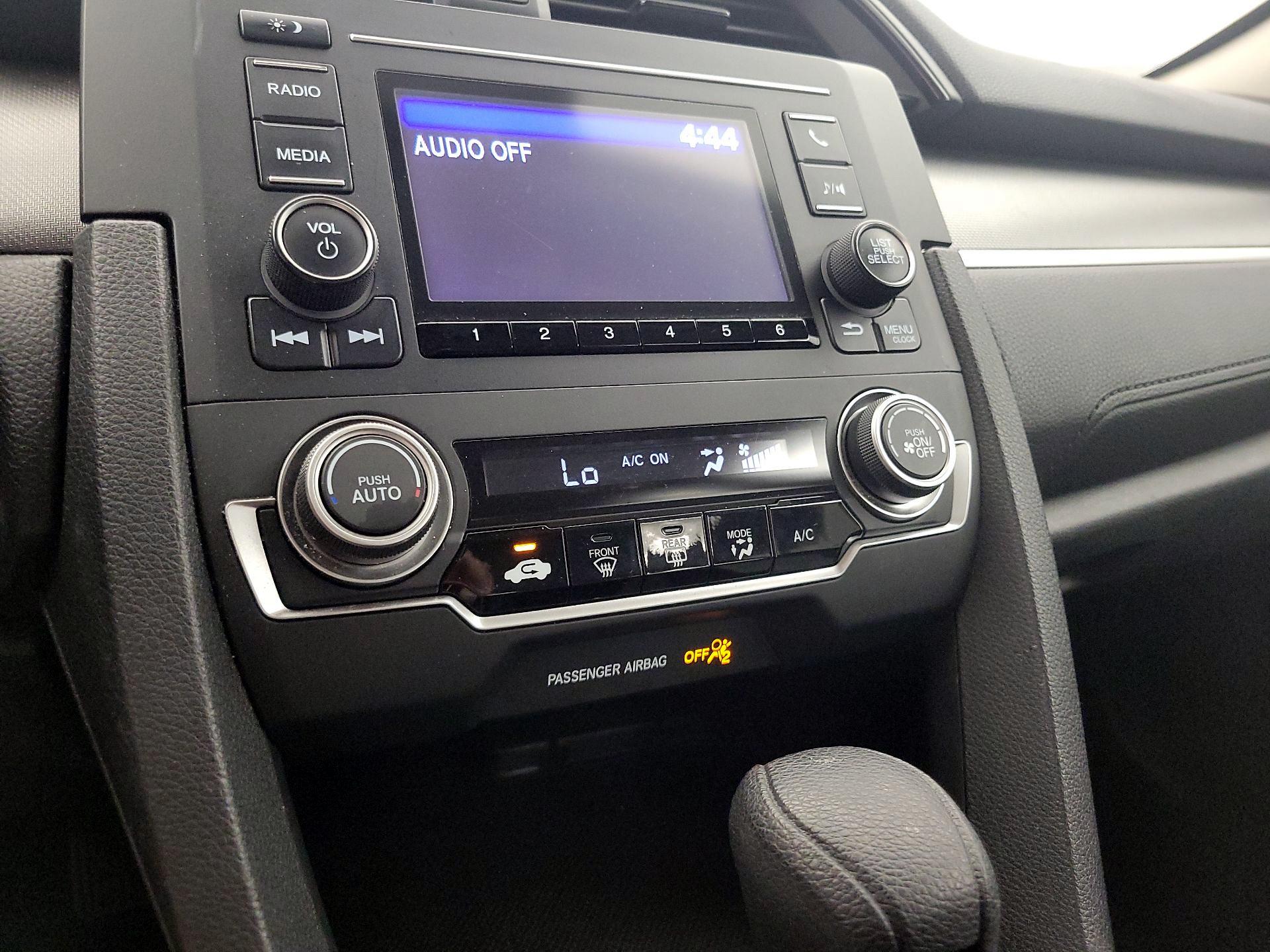 Thumbnail: 2016 Honda Civic - 16