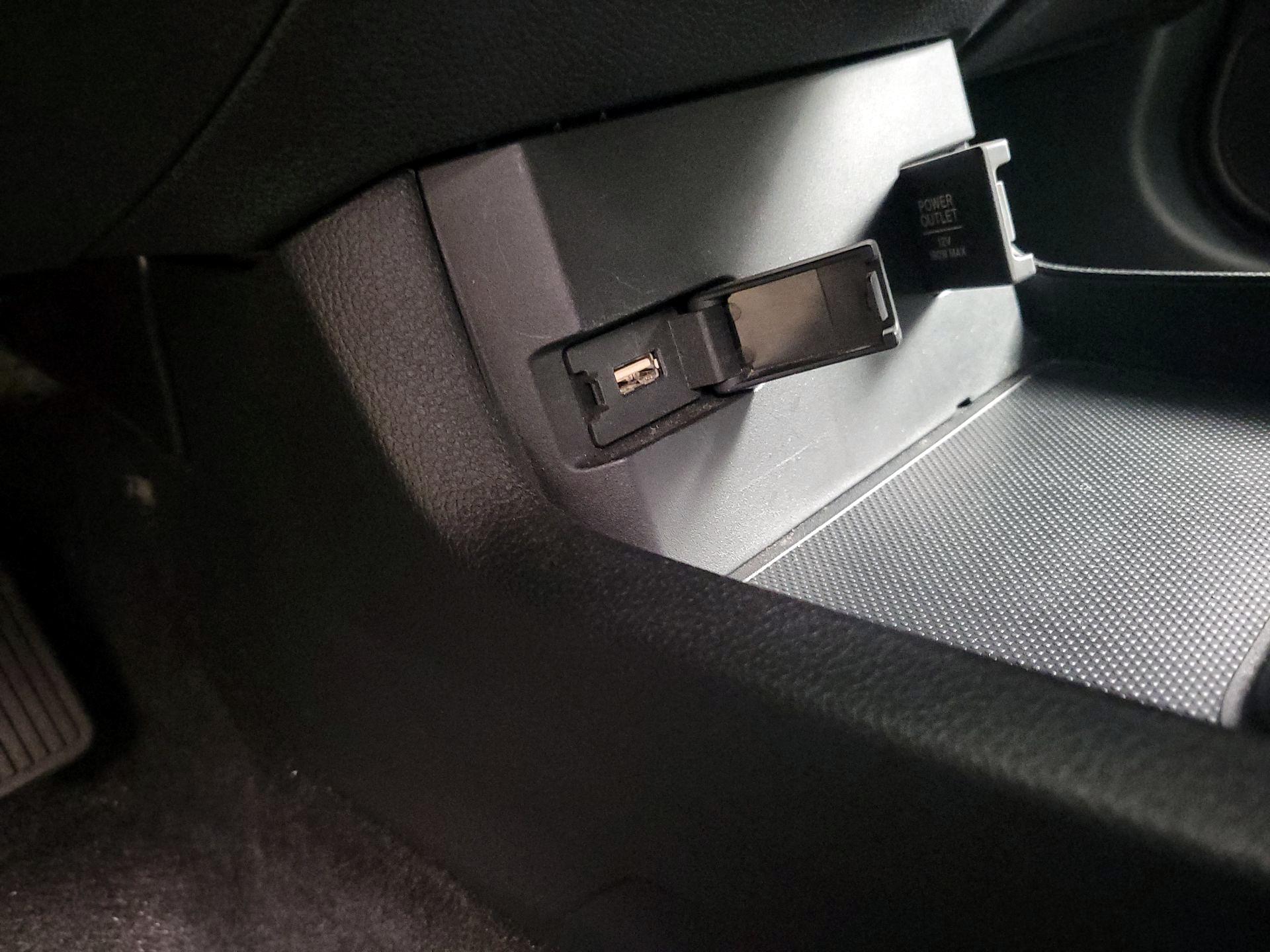 Thumbnail: 2016 Honda Civic - 18