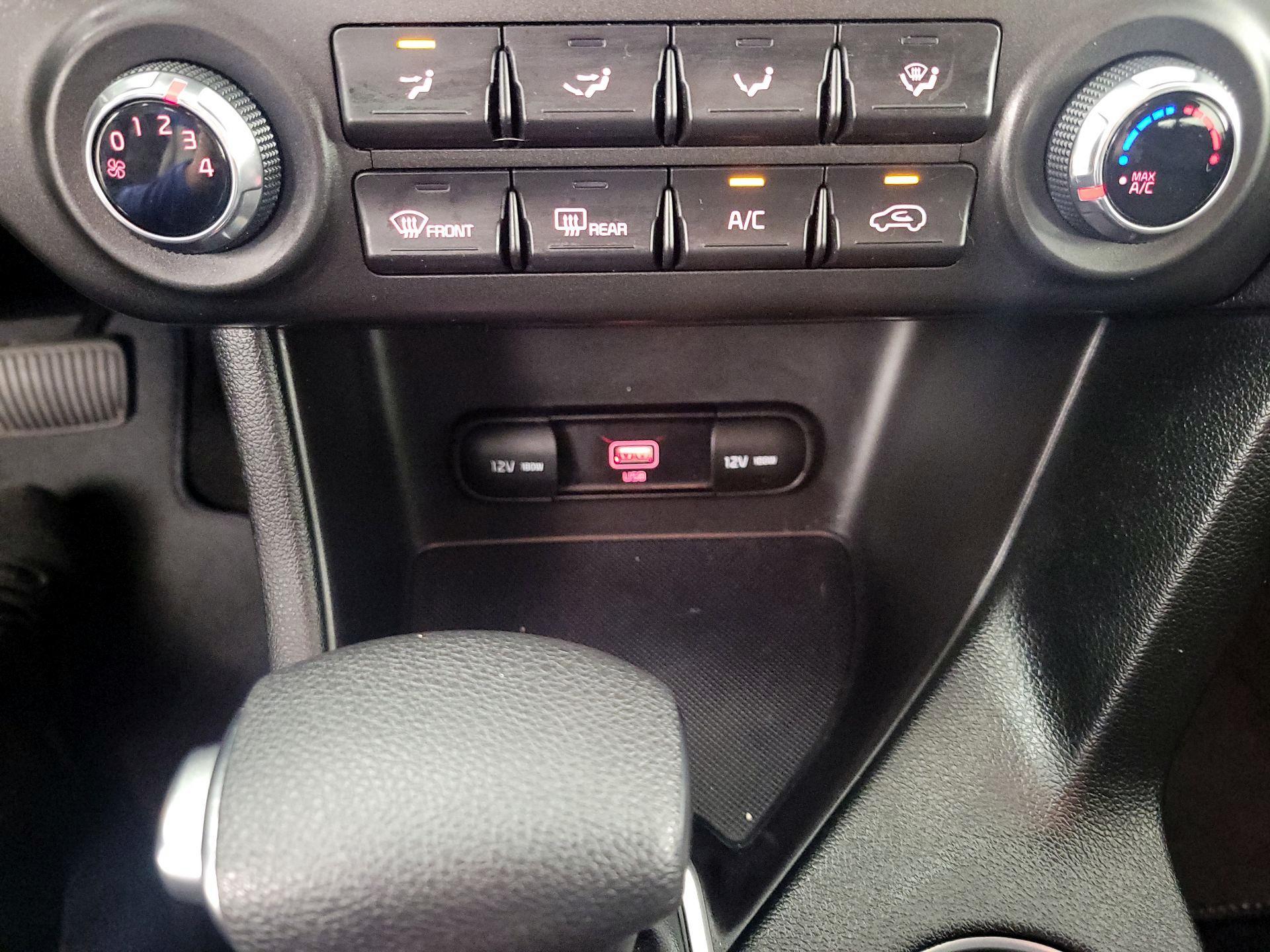 Thumbnail: 2020 Kia Sportage - 16