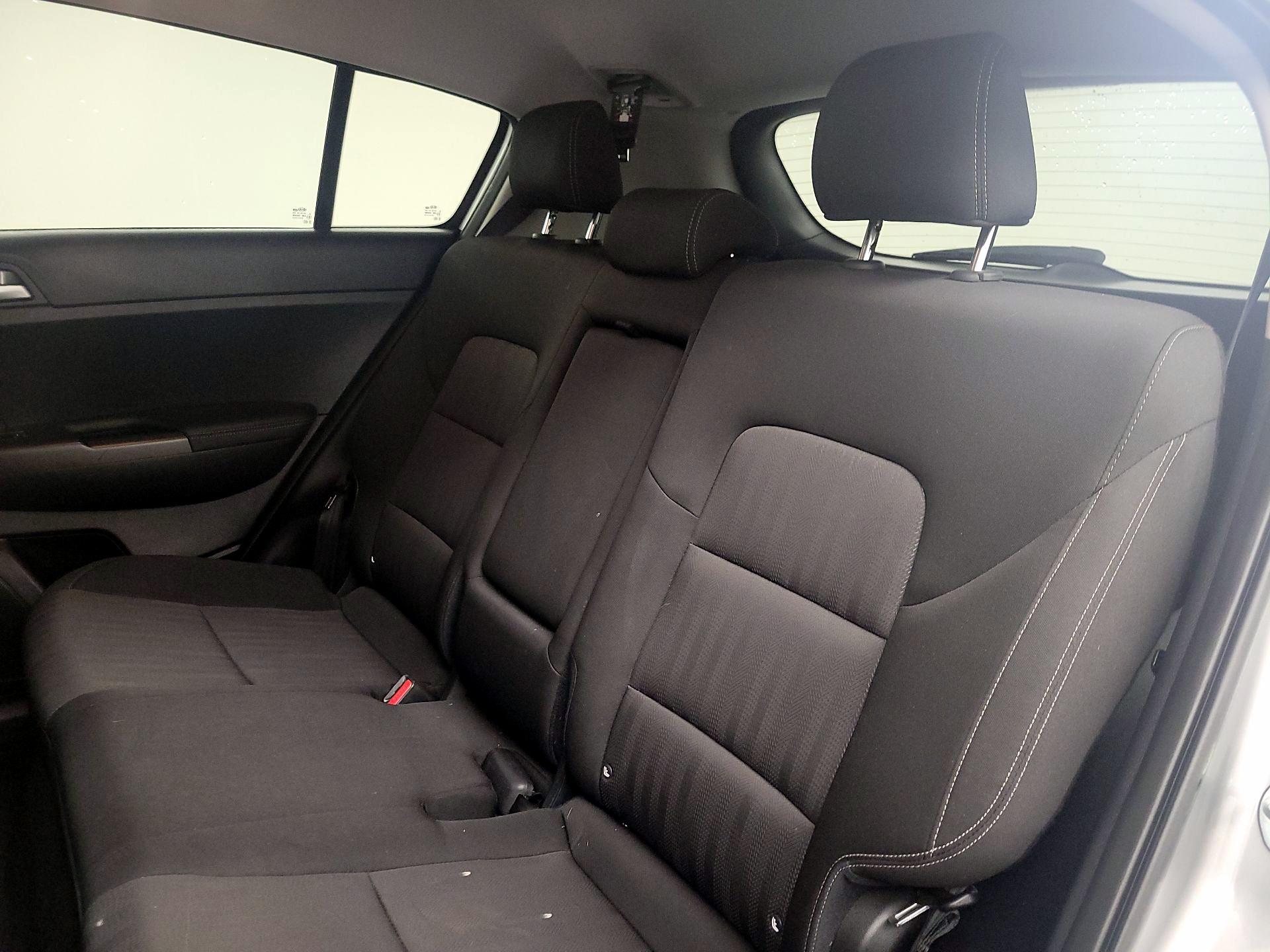 Thumbnail: 2020 Kia Sportage - 19