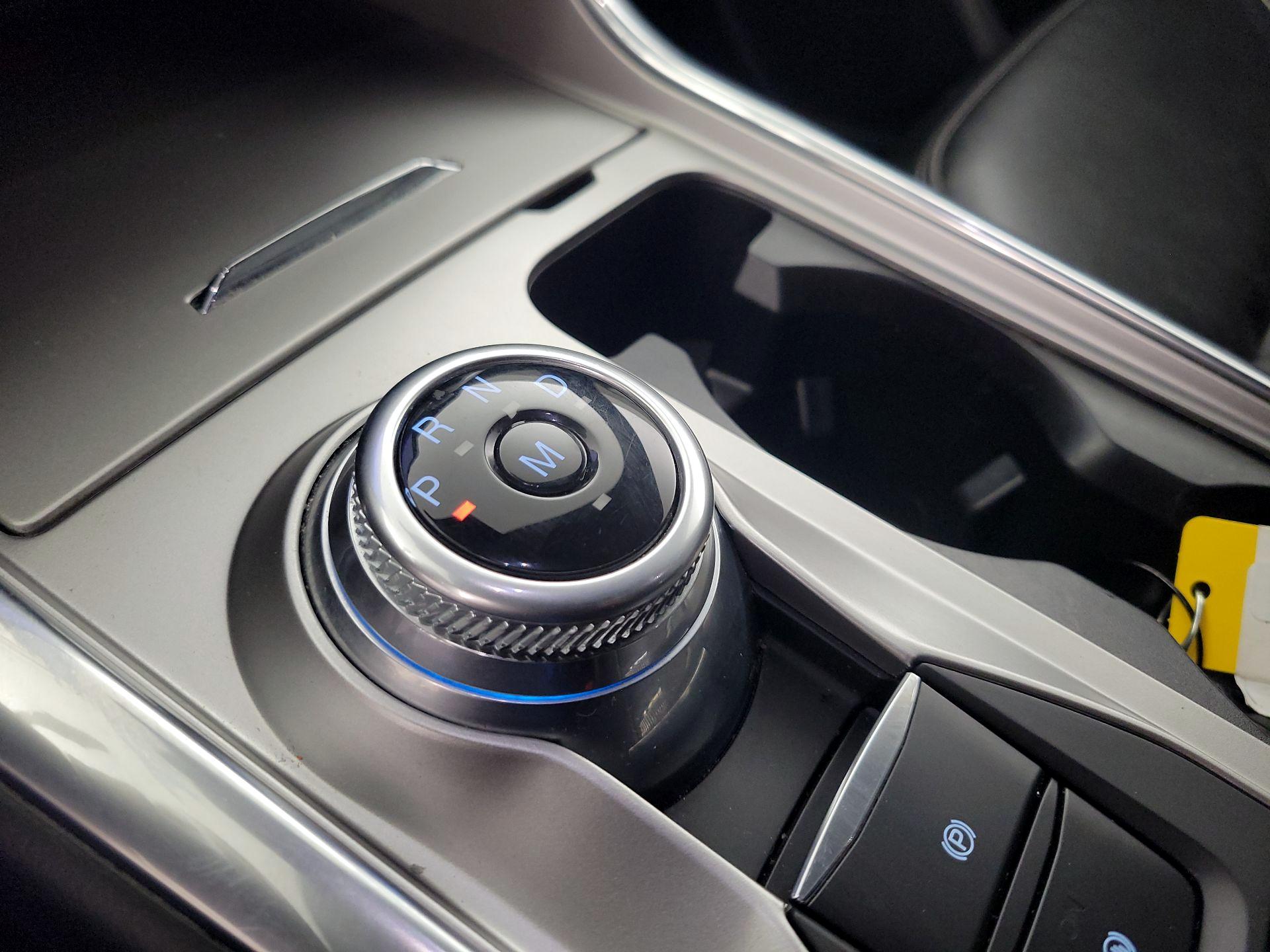 Thumbnail: 2020 Ford Explorer - 17