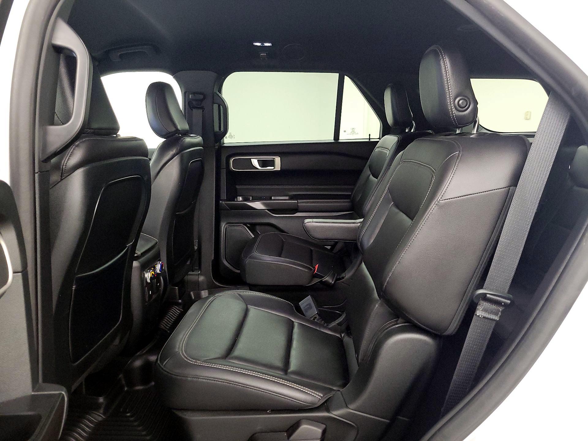 Thumbnail: 2020 Ford Explorer - 19