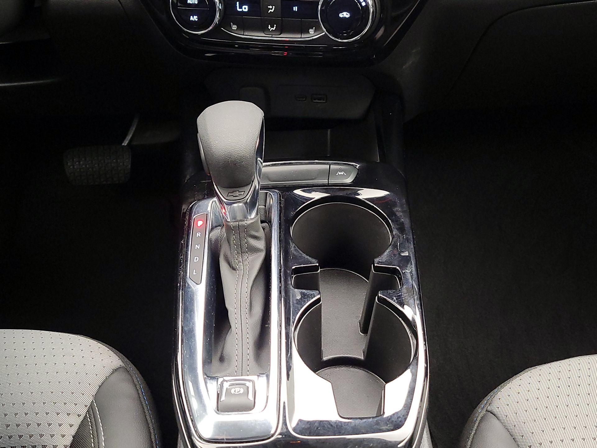 Thumbnail: 2025 Chevrolet Trax - 17