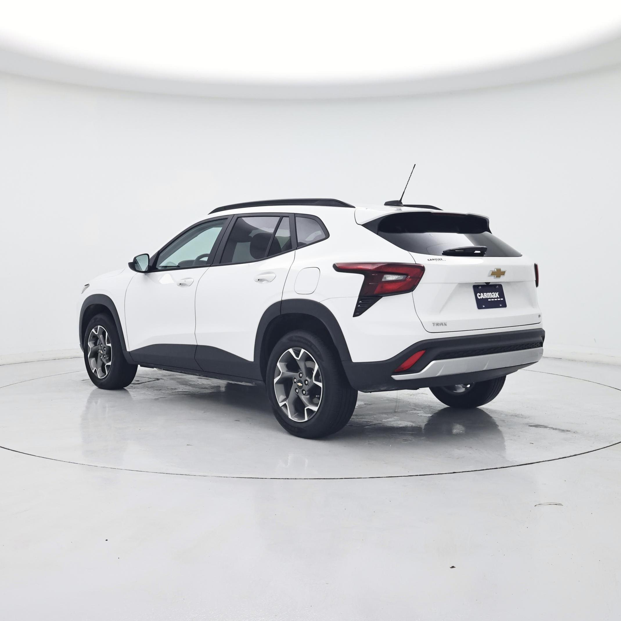 Thumbnail: 2025 Chevrolet Trax - 2