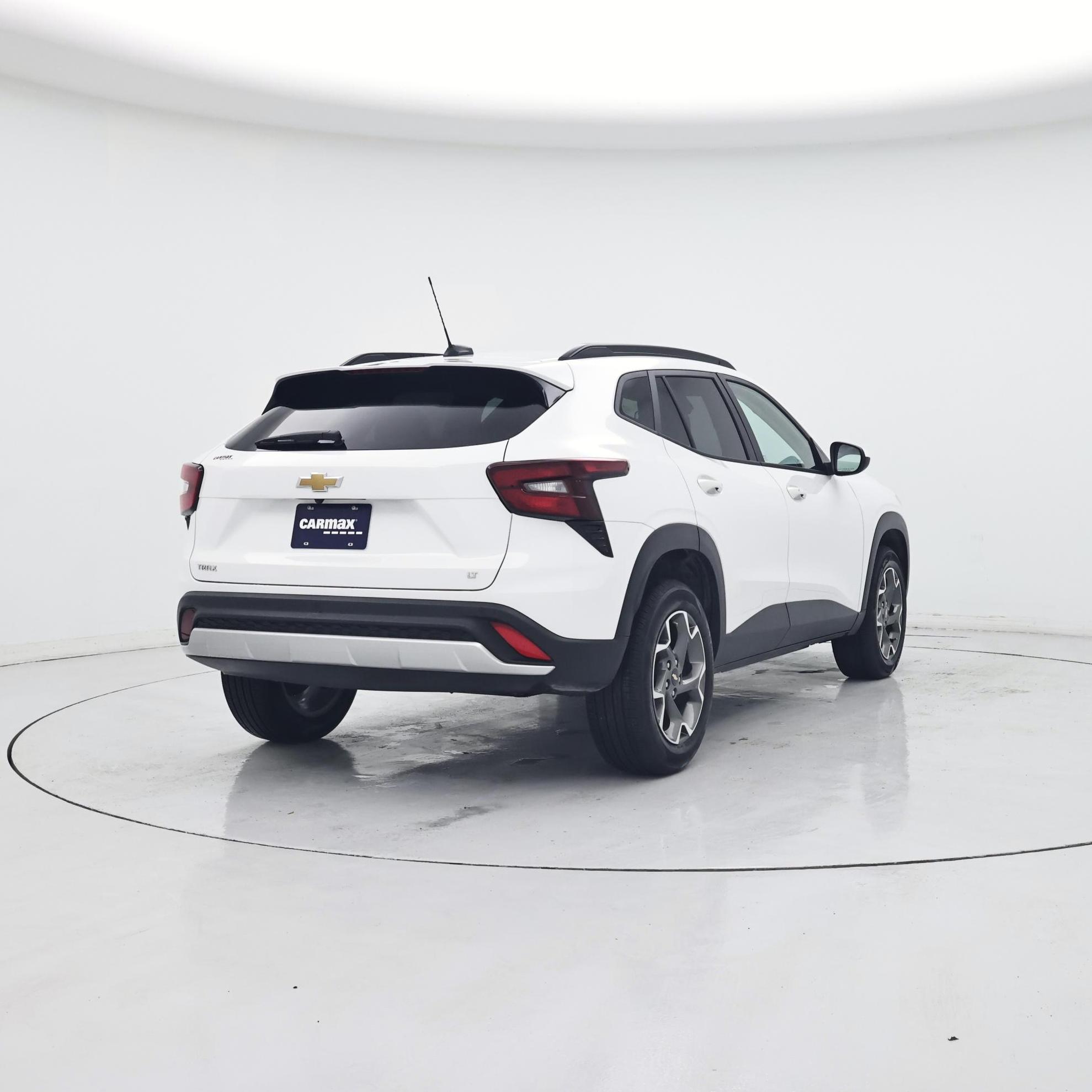 Thumbnail: 2025 Chevrolet Trax - 8