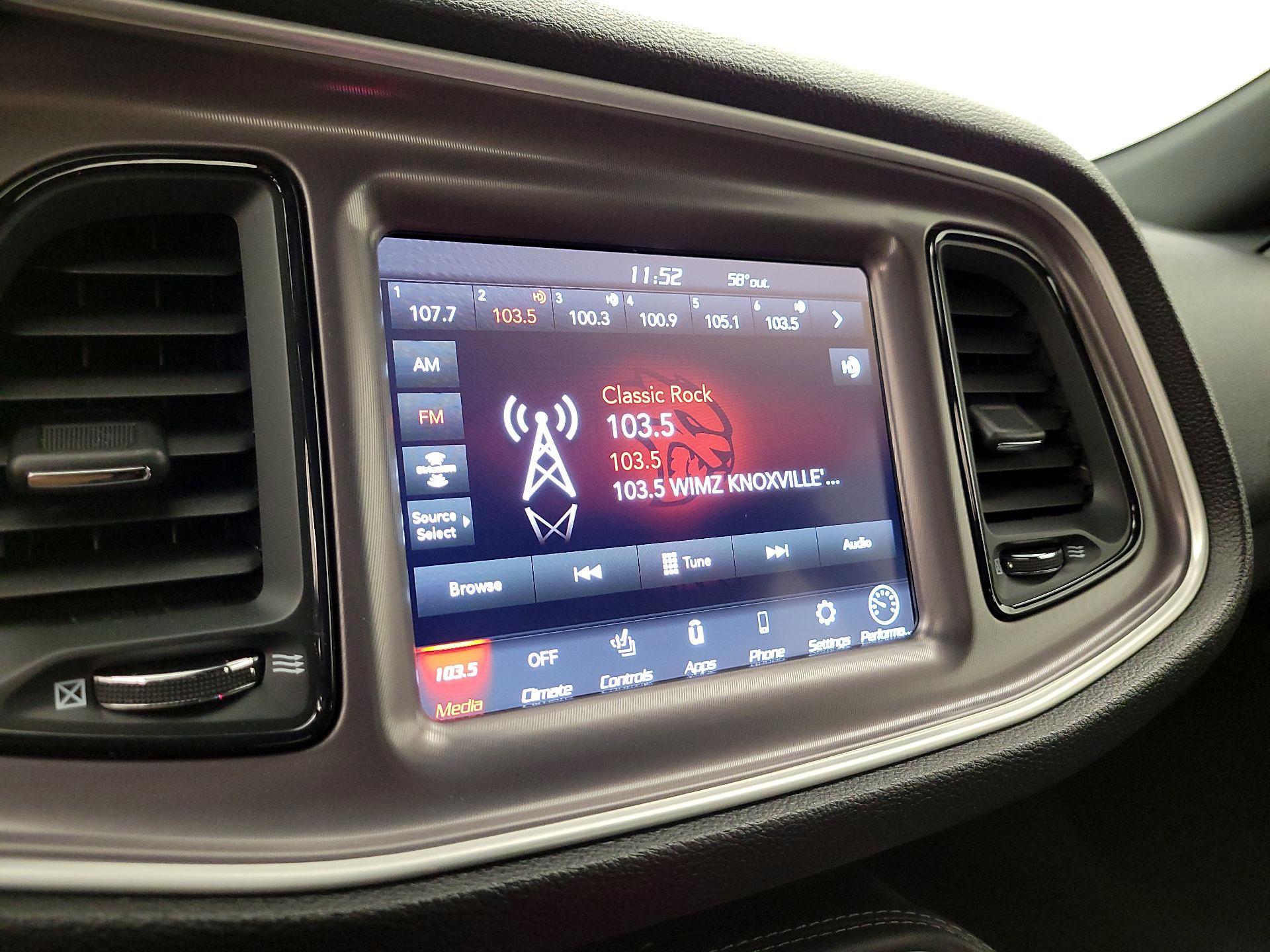 Thumbnail: 2022 Dodge Challenger - 15