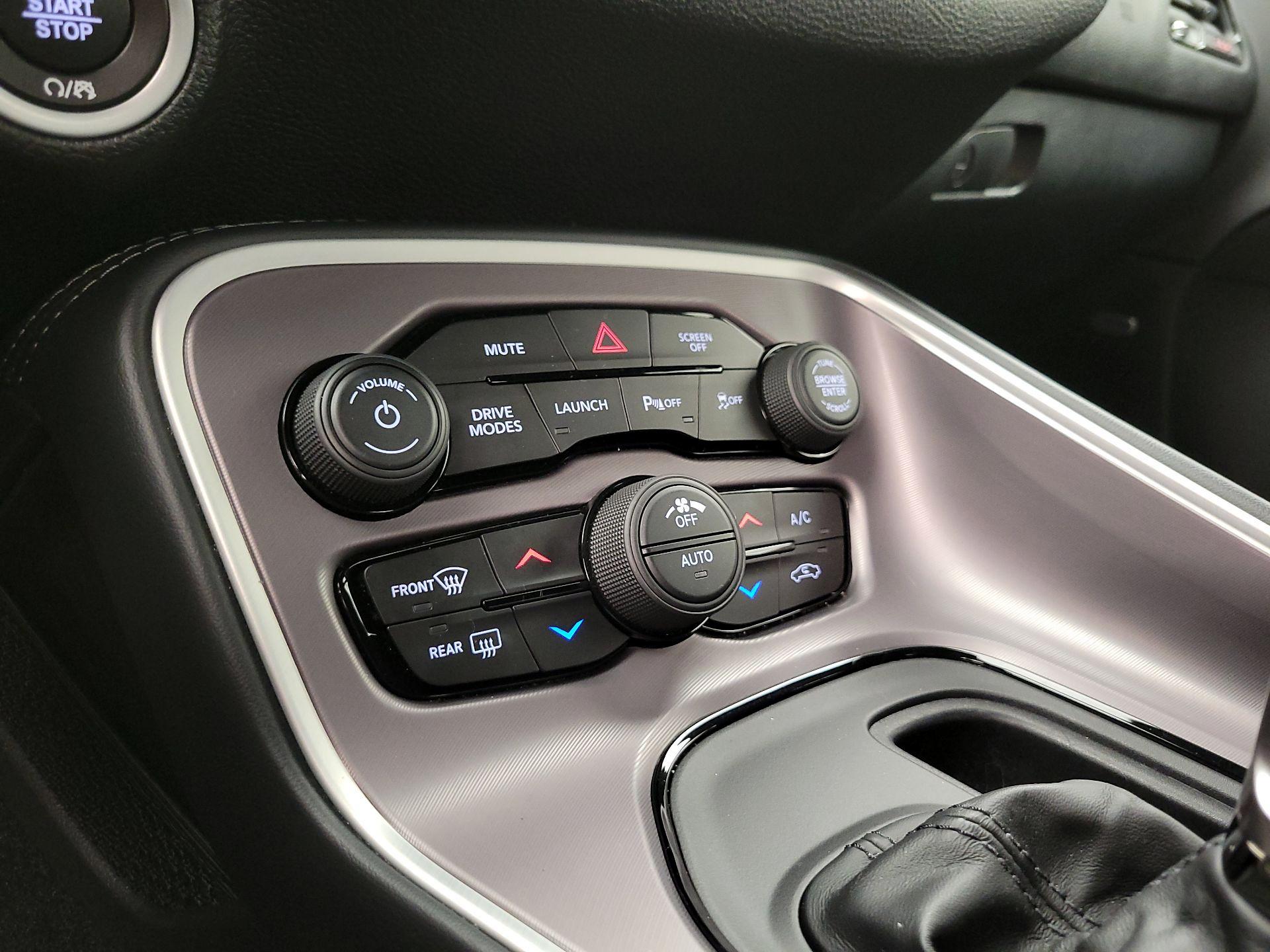 Thumbnail: 2022 Dodge Challenger - 16