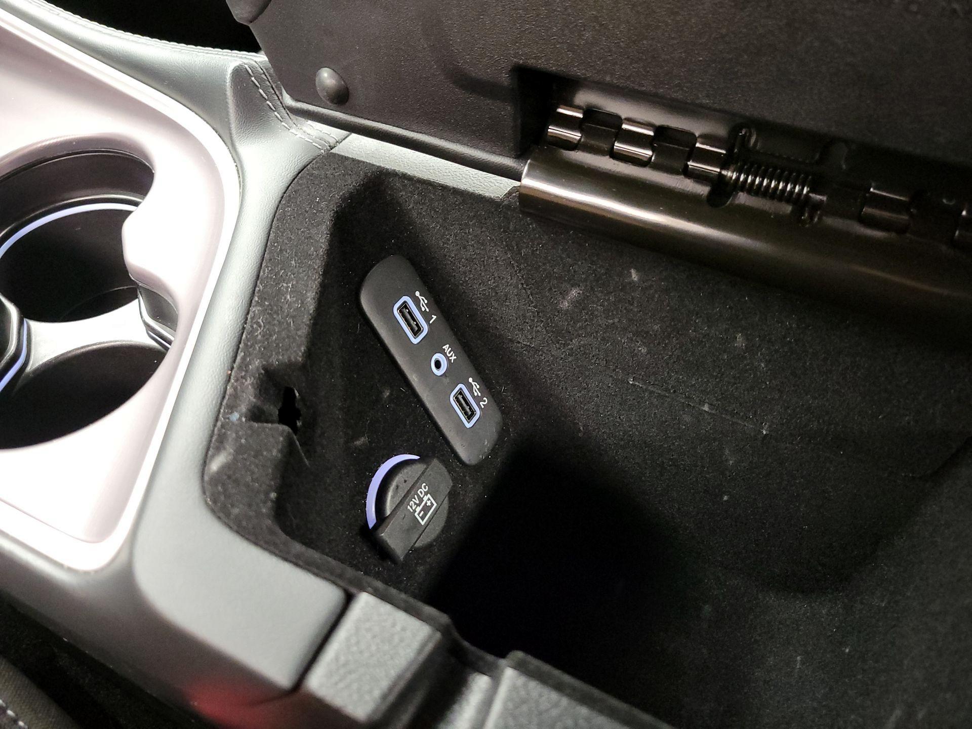 Thumbnail: 2022 Dodge Challenger - 18