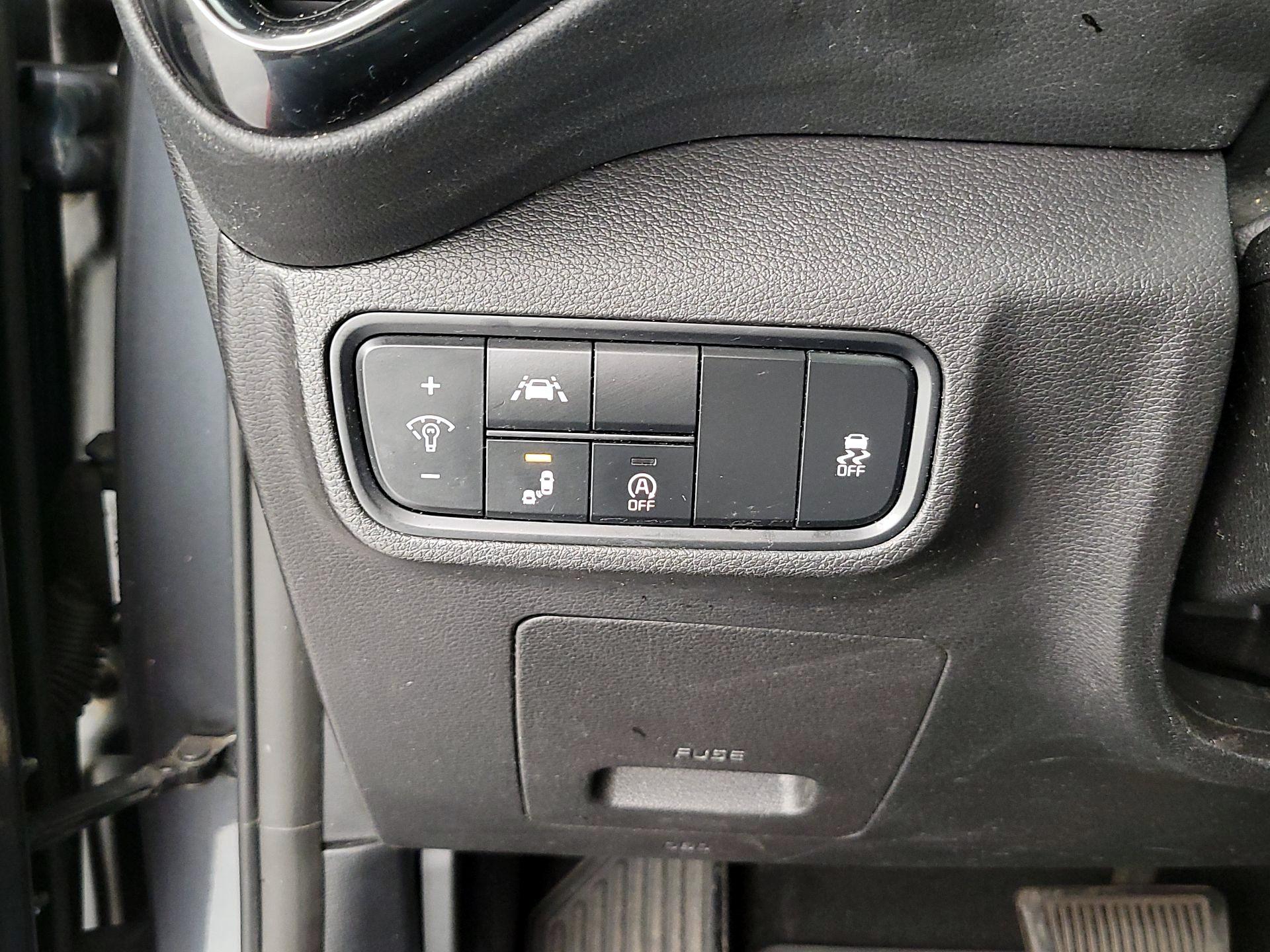 Thumbnail: 2022 Kia Soul - 13