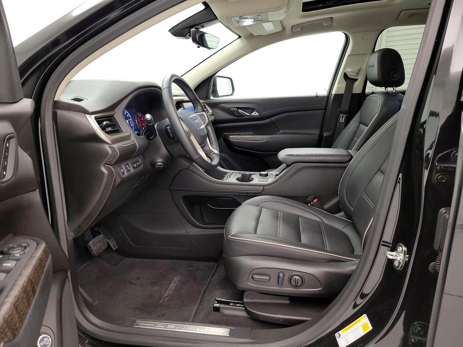 Thumbnail: 2023 GMC Acadia - 11