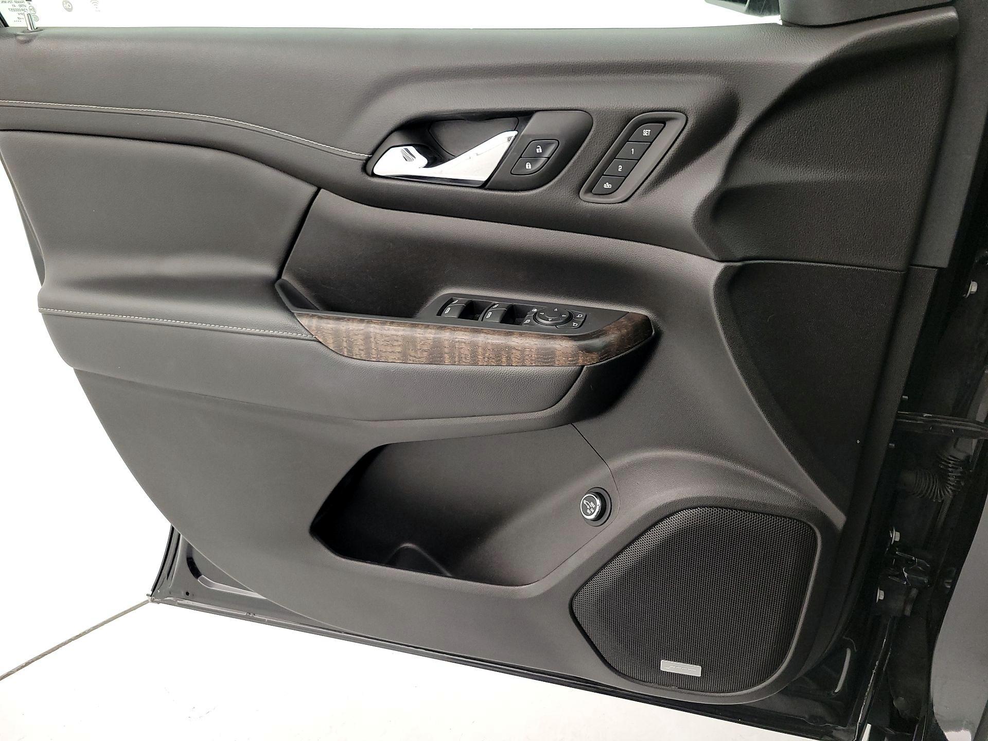 Thumbnail: 2023 GMC Acadia - 12