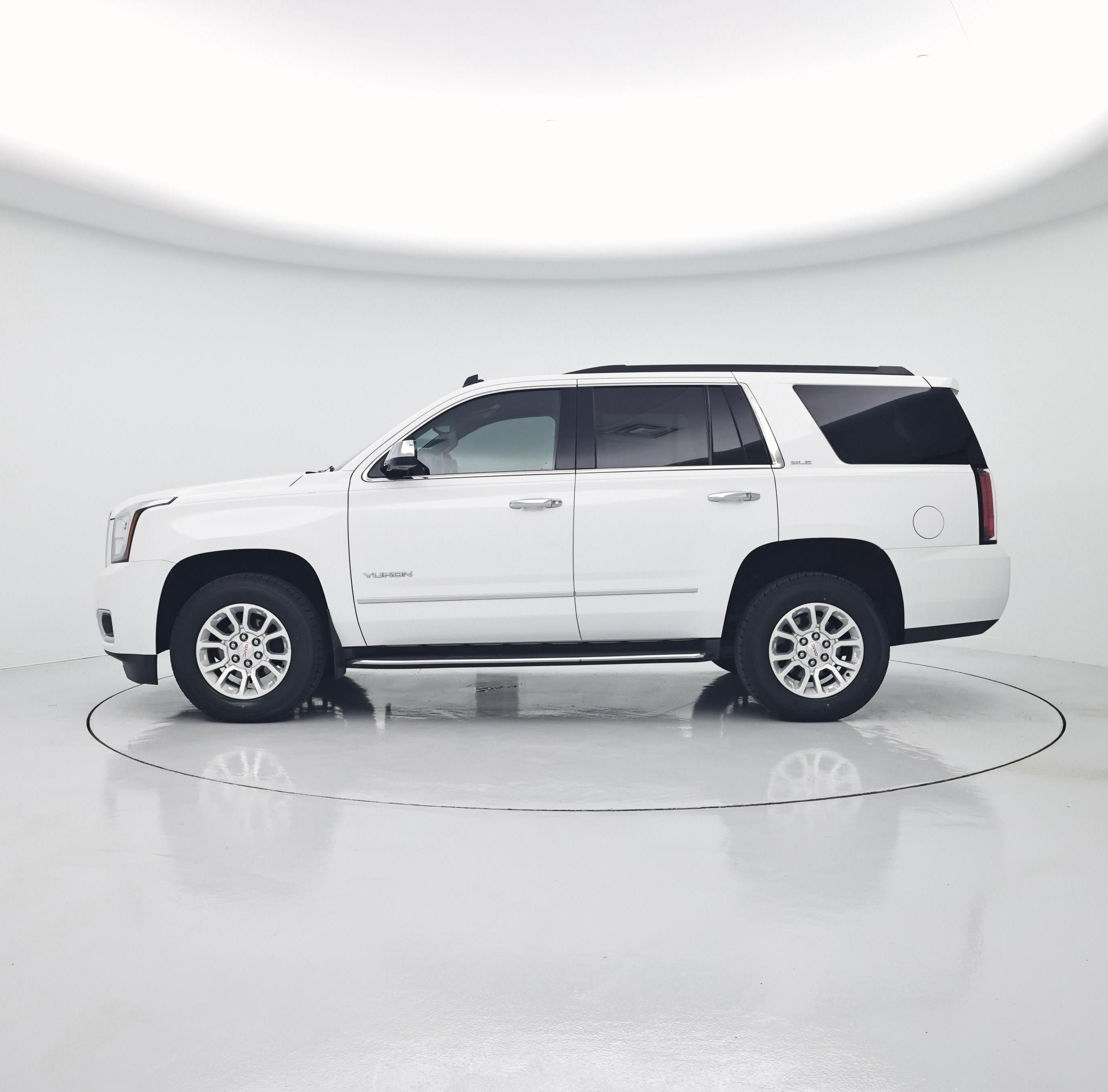 Thumbnail: 2015 GMC Yukon - 3