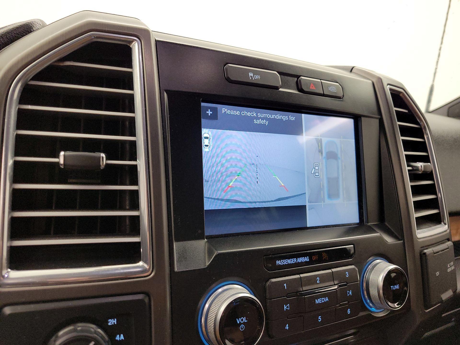 Thumbnail: 2016 Ford F-150 - 15