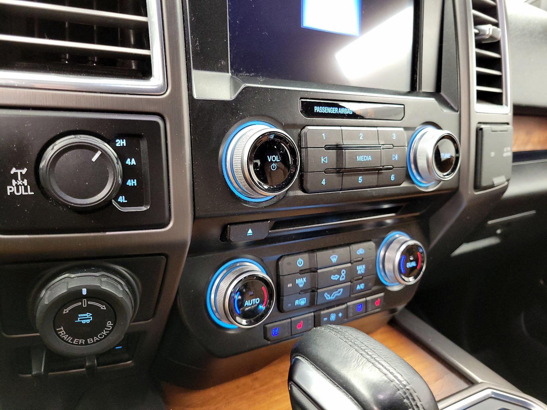 Thumbnail: 2016 Ford F-150 - 17