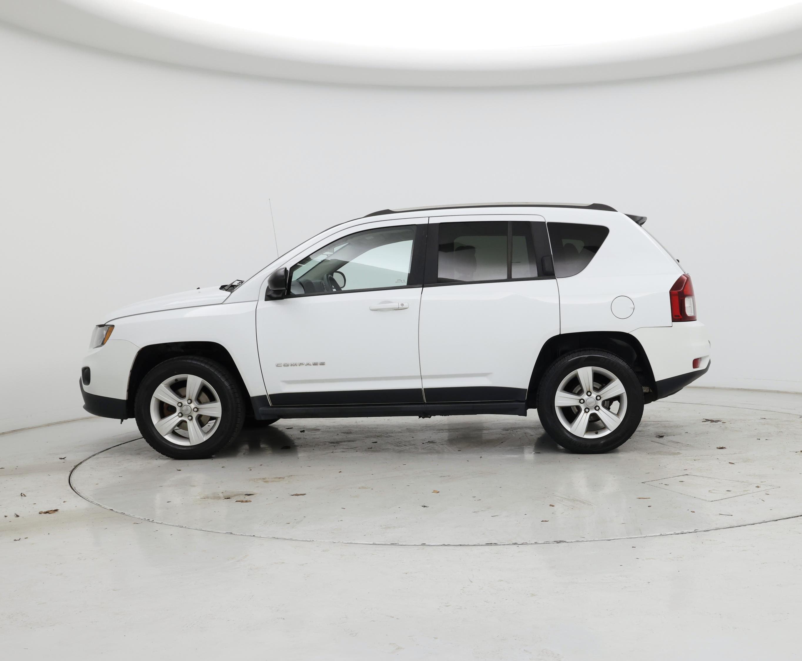 Thumbnail: 2014 Jeep Compass - 3