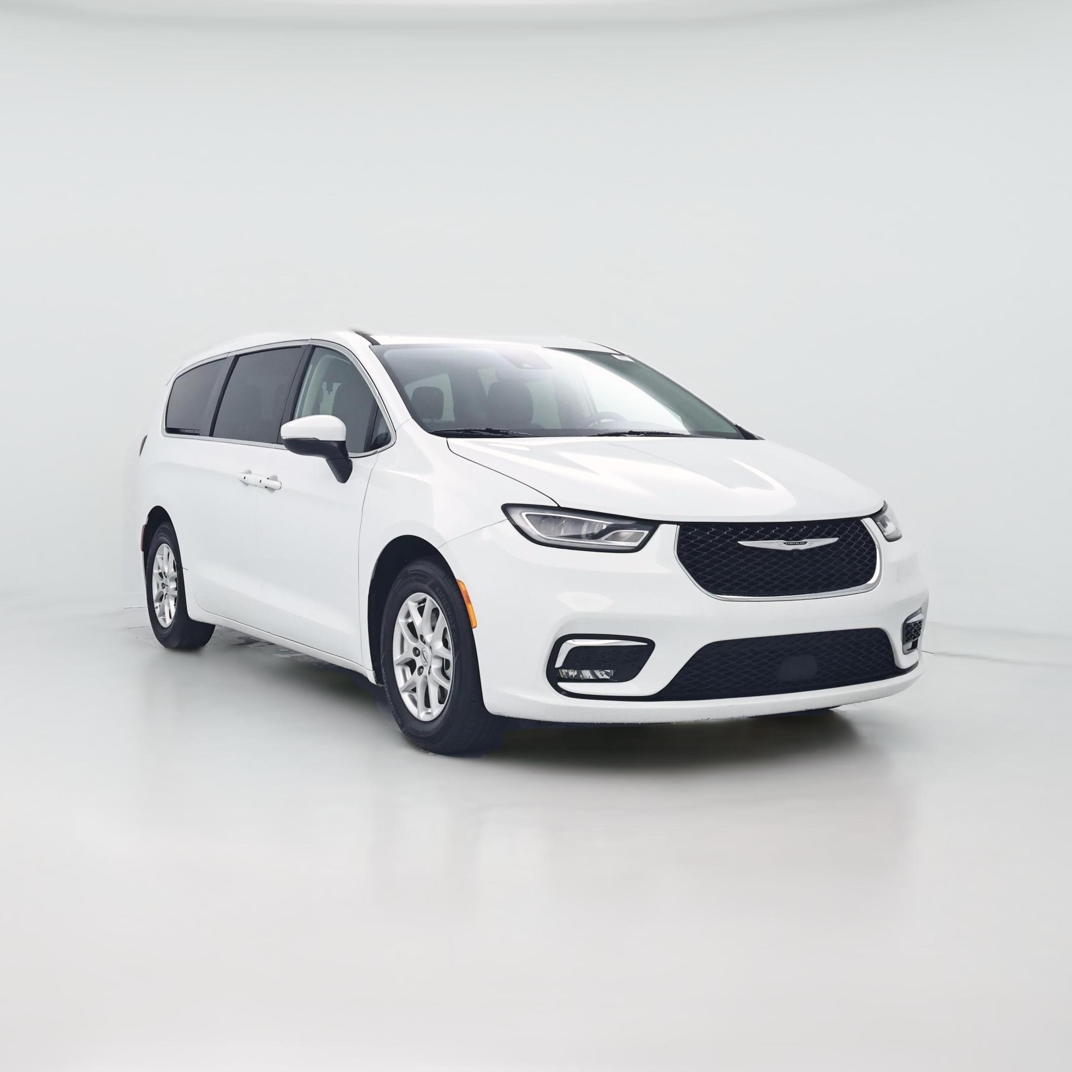 Thumbnail: 2023 Chrysler Pacifica - 1